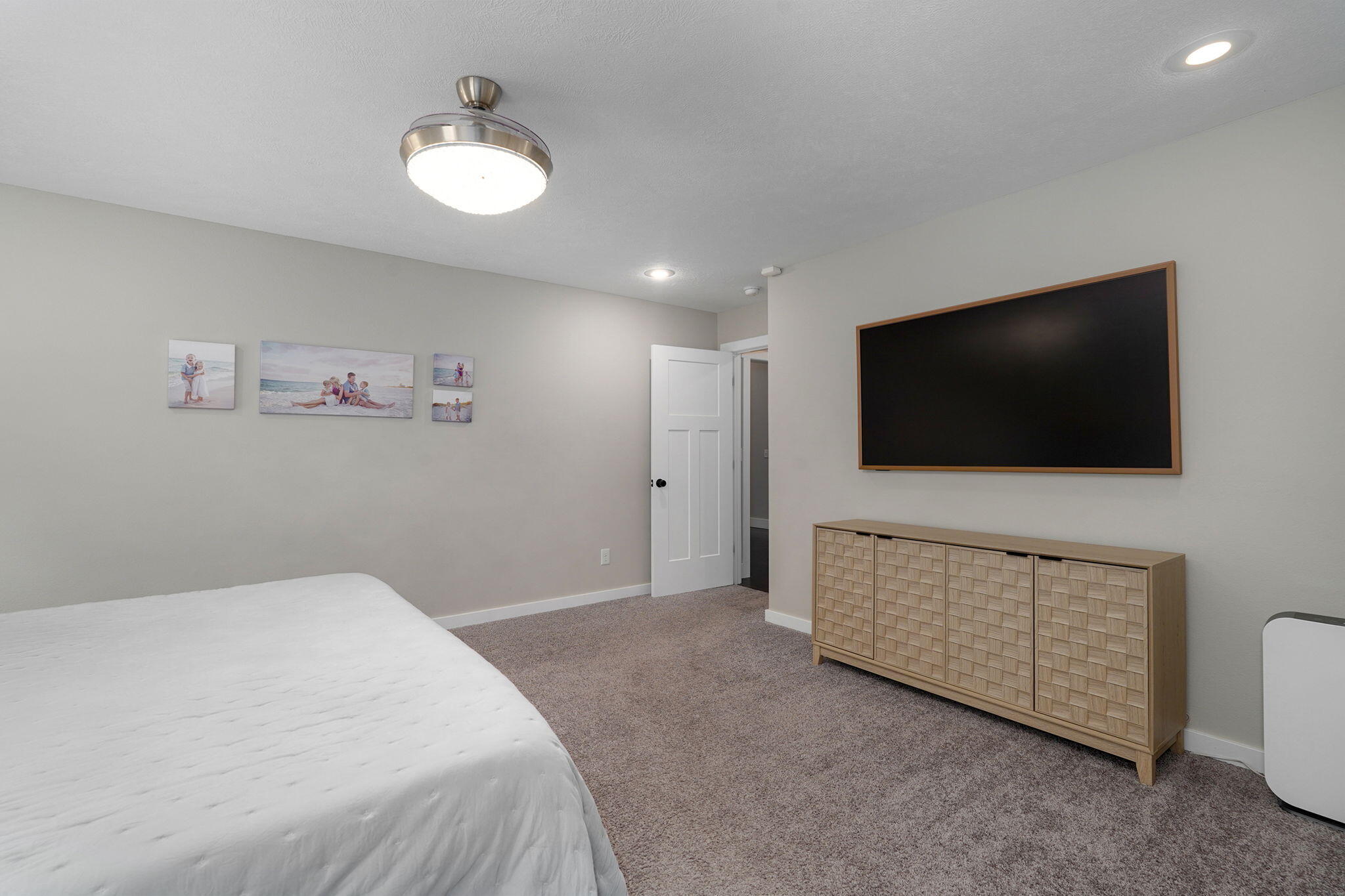 676 Greer Avenue Property Photo 20