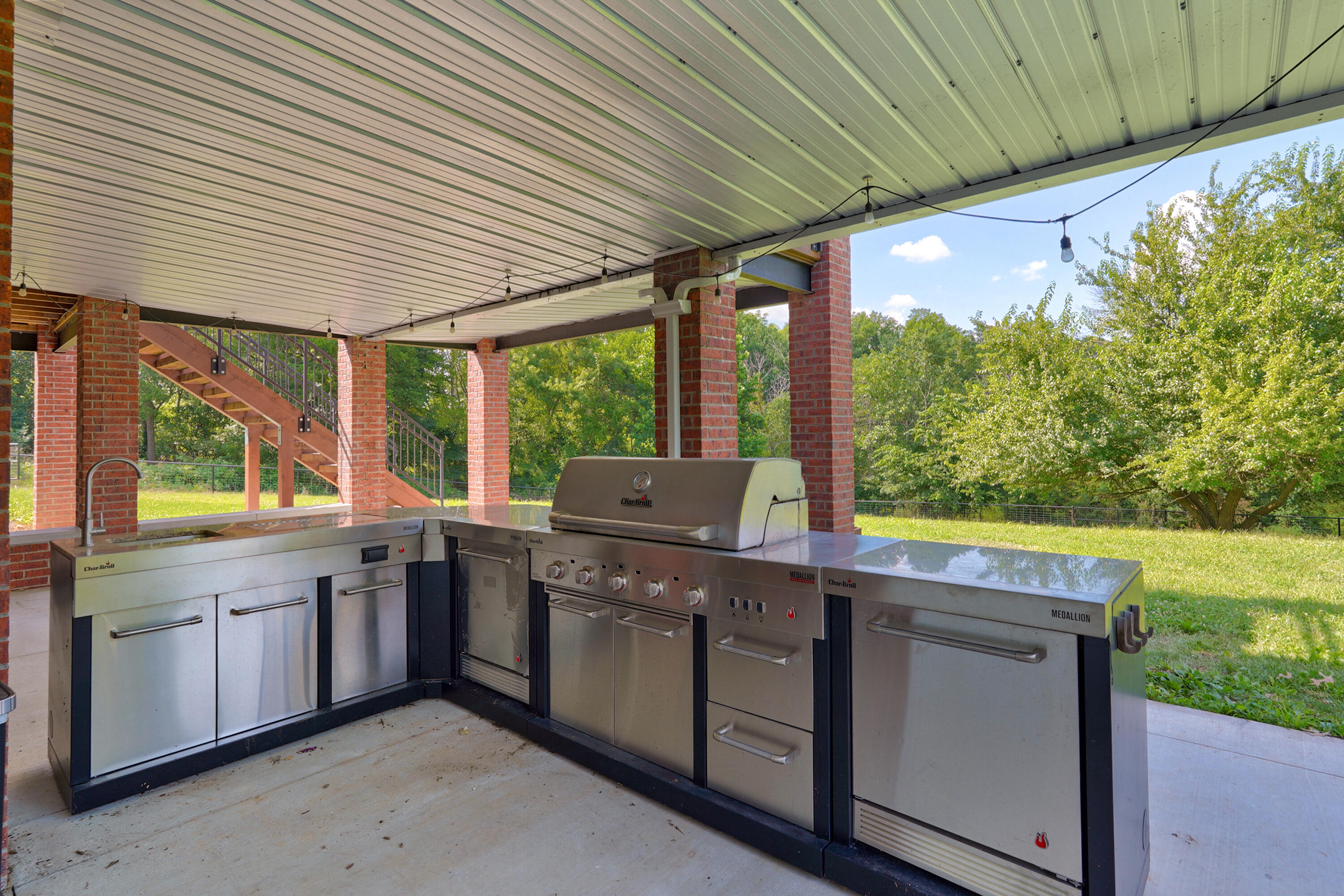 7675 West Farm Road 194 Property Photo 46