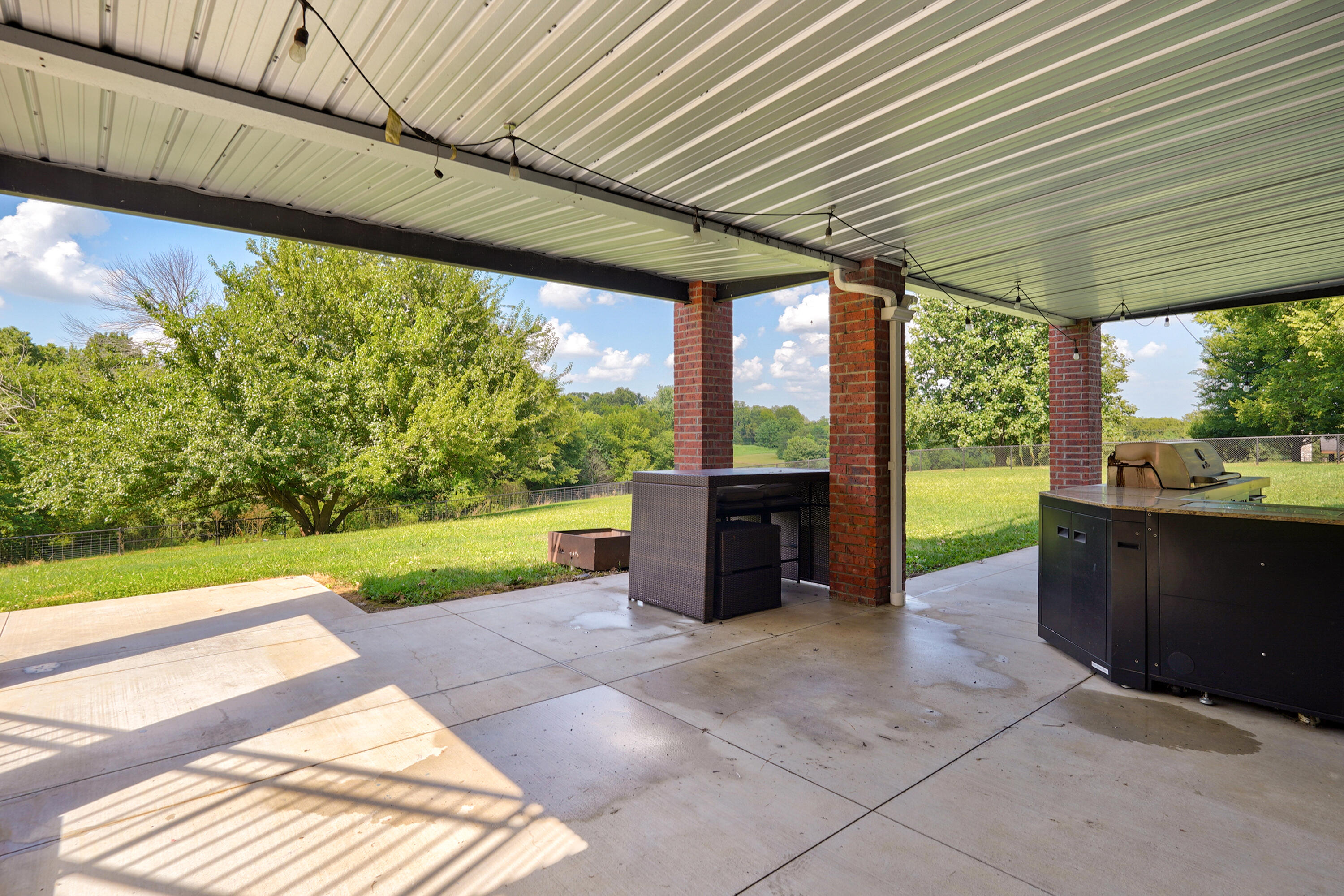 7675 West Farm Road 194 Property Photo 47