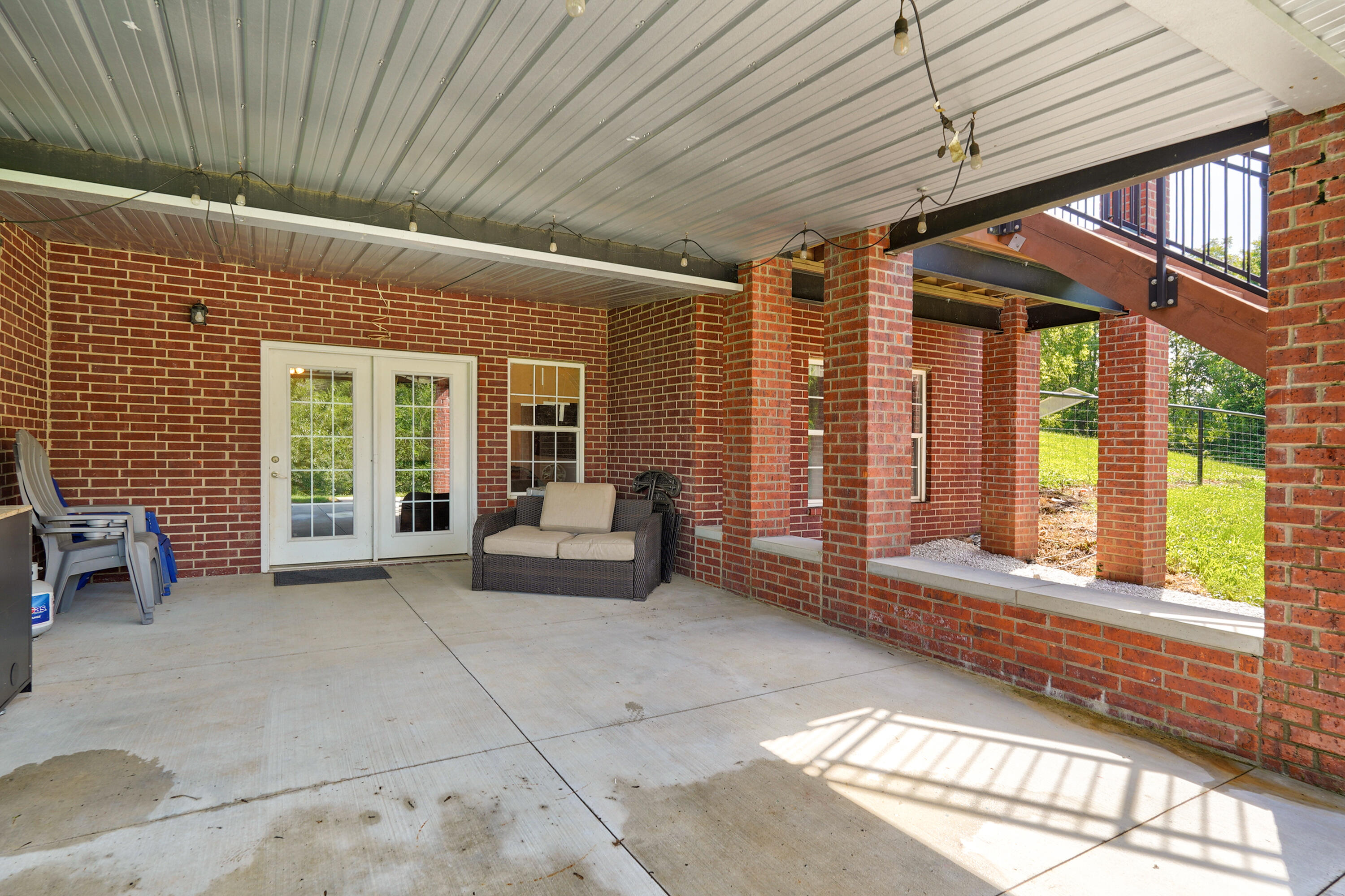 7675 West Farm Road 194 Property Photo 48