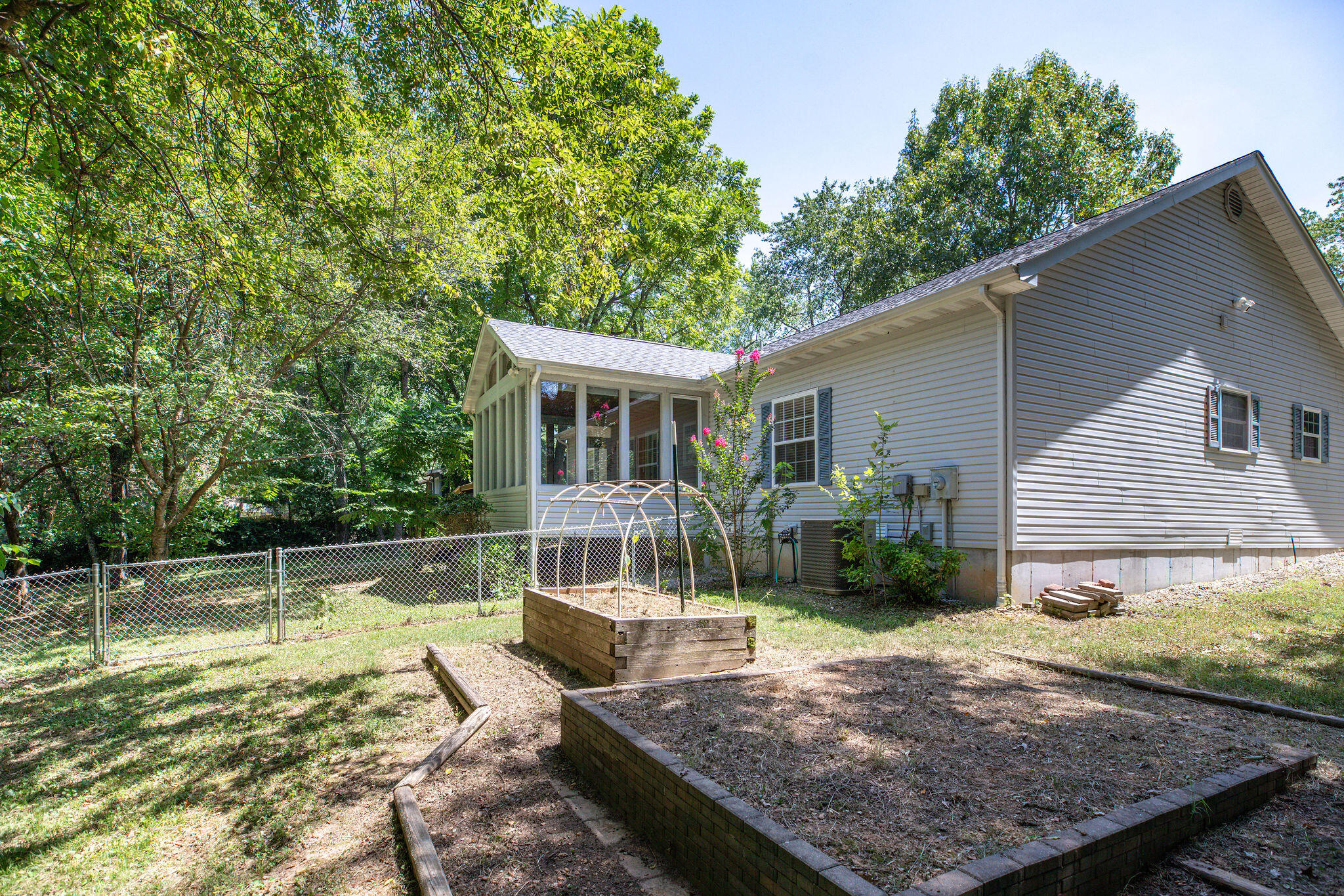 186 Holyoke Street Property Photo 20