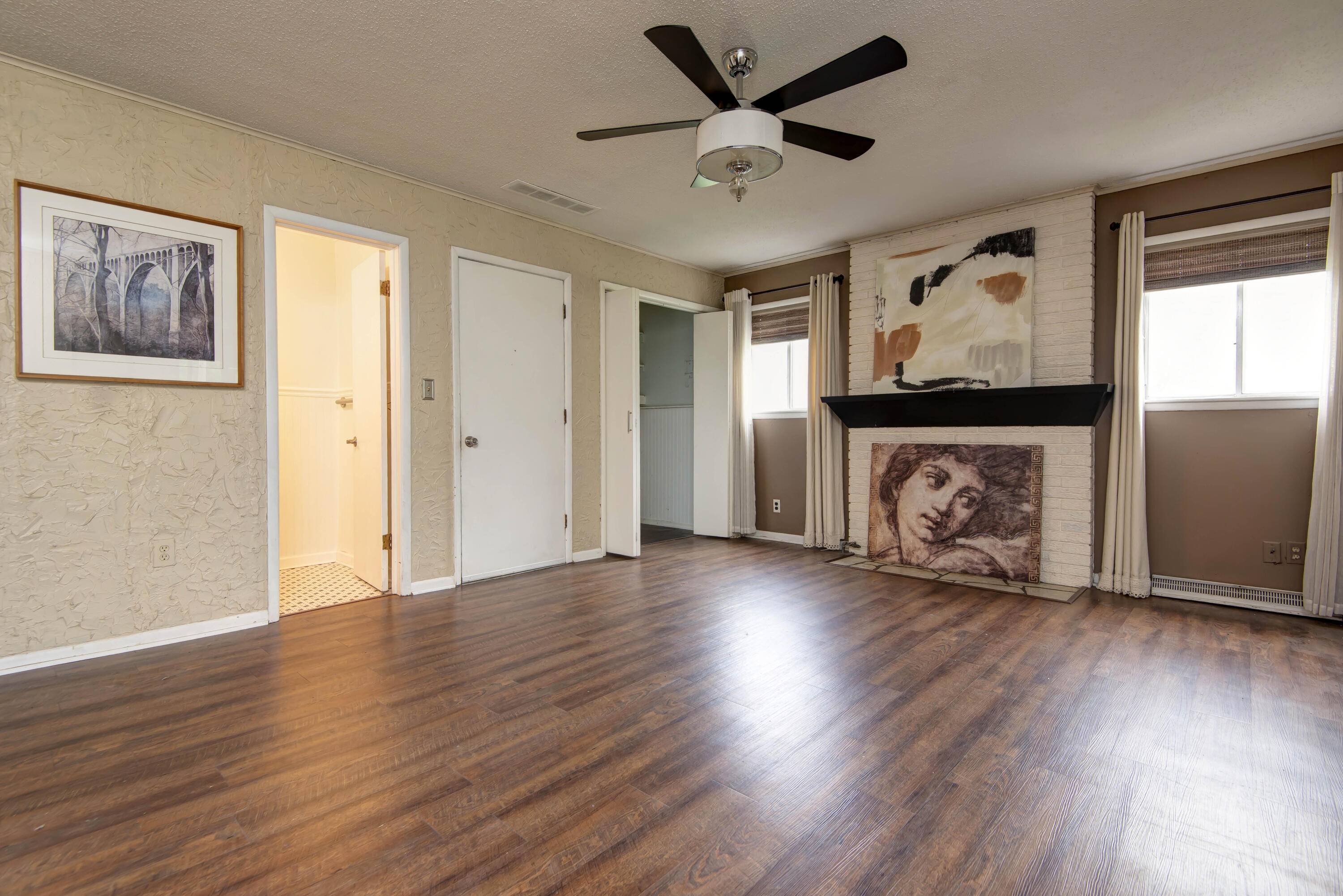 2619 East Stanford Street Property Photo 14
