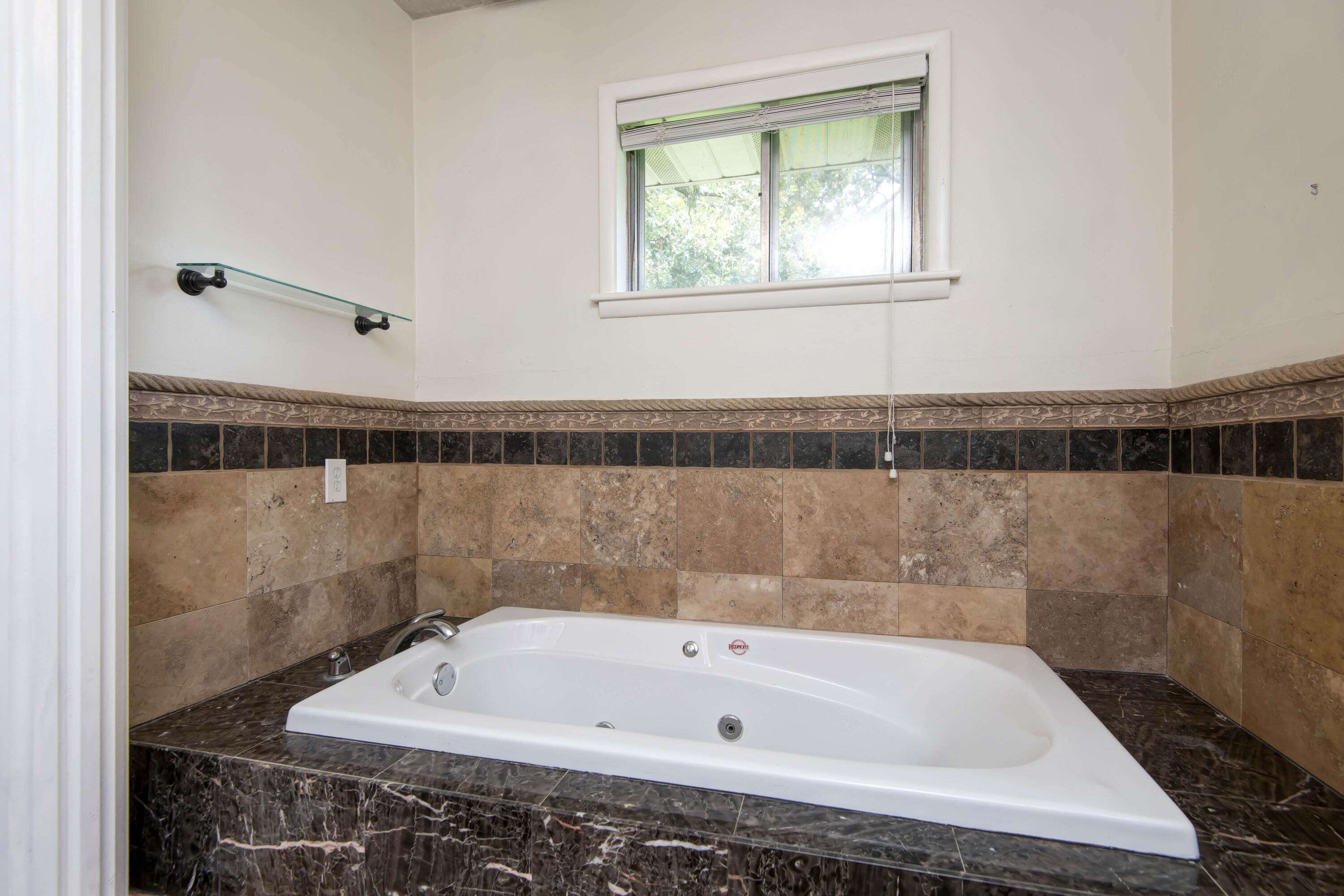 2619 East Stanford Street Property Photo 19
