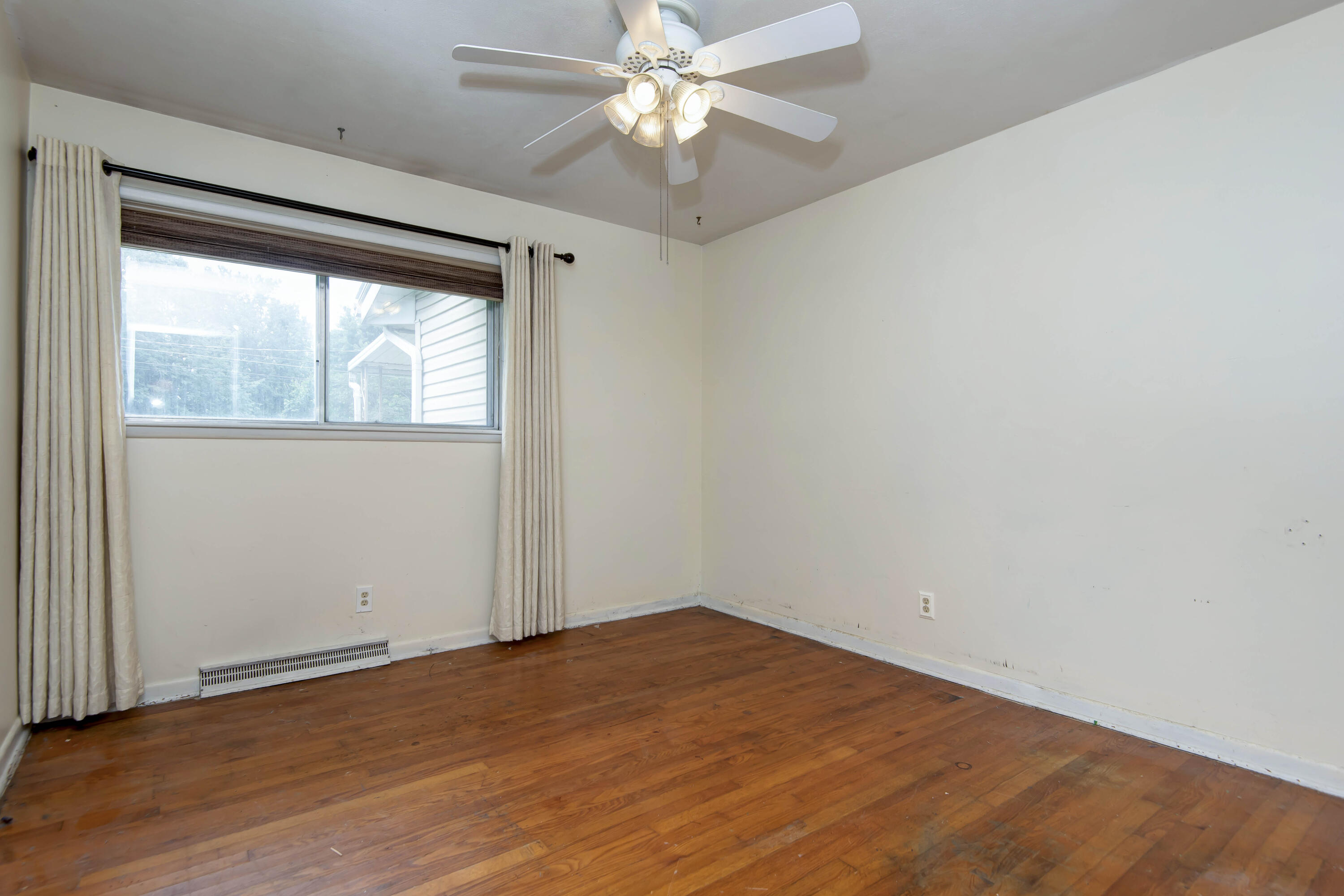 2619 East Stanford Street Property Photo 24