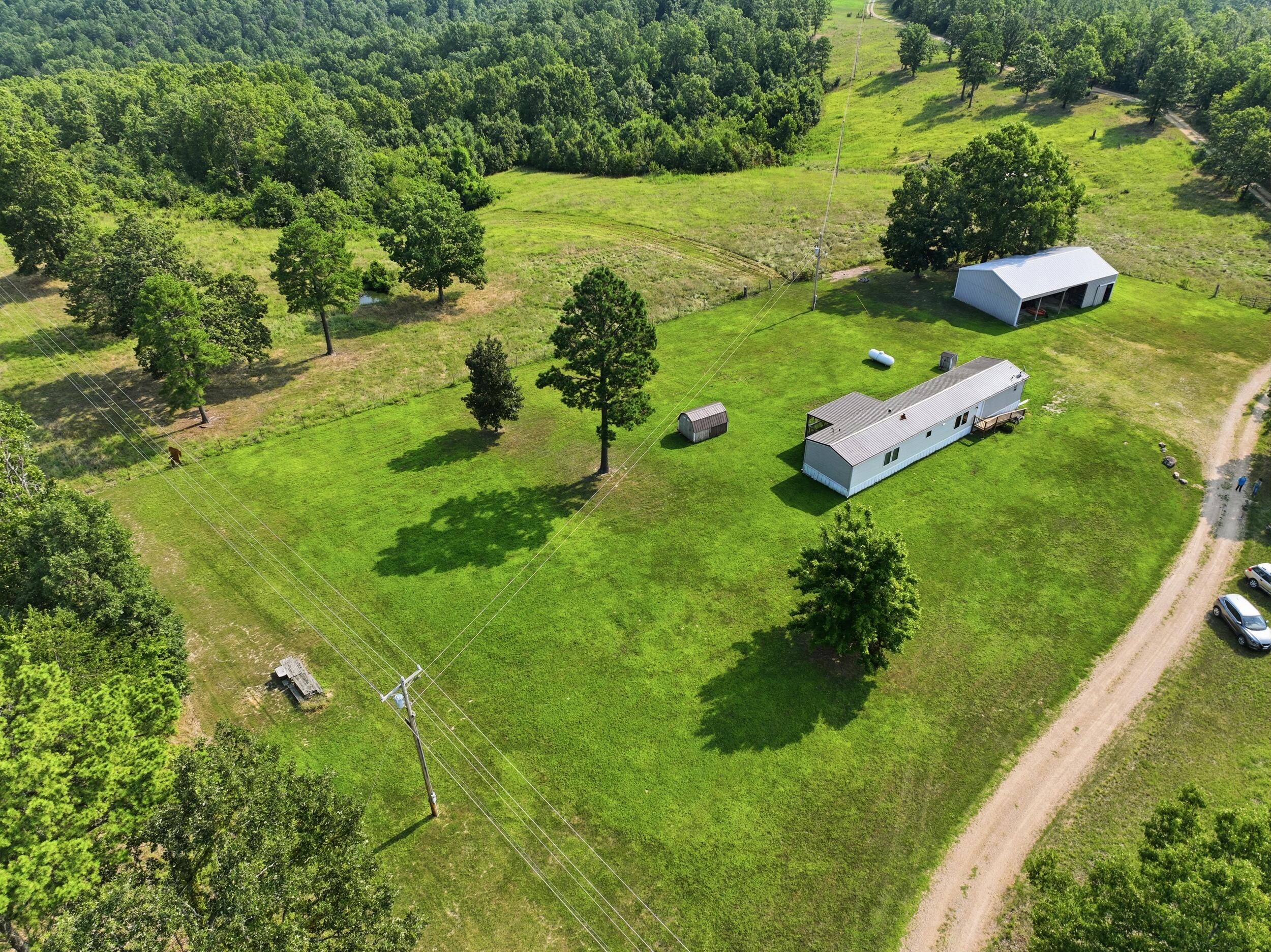 11253 Cr 321 Property Photo 2