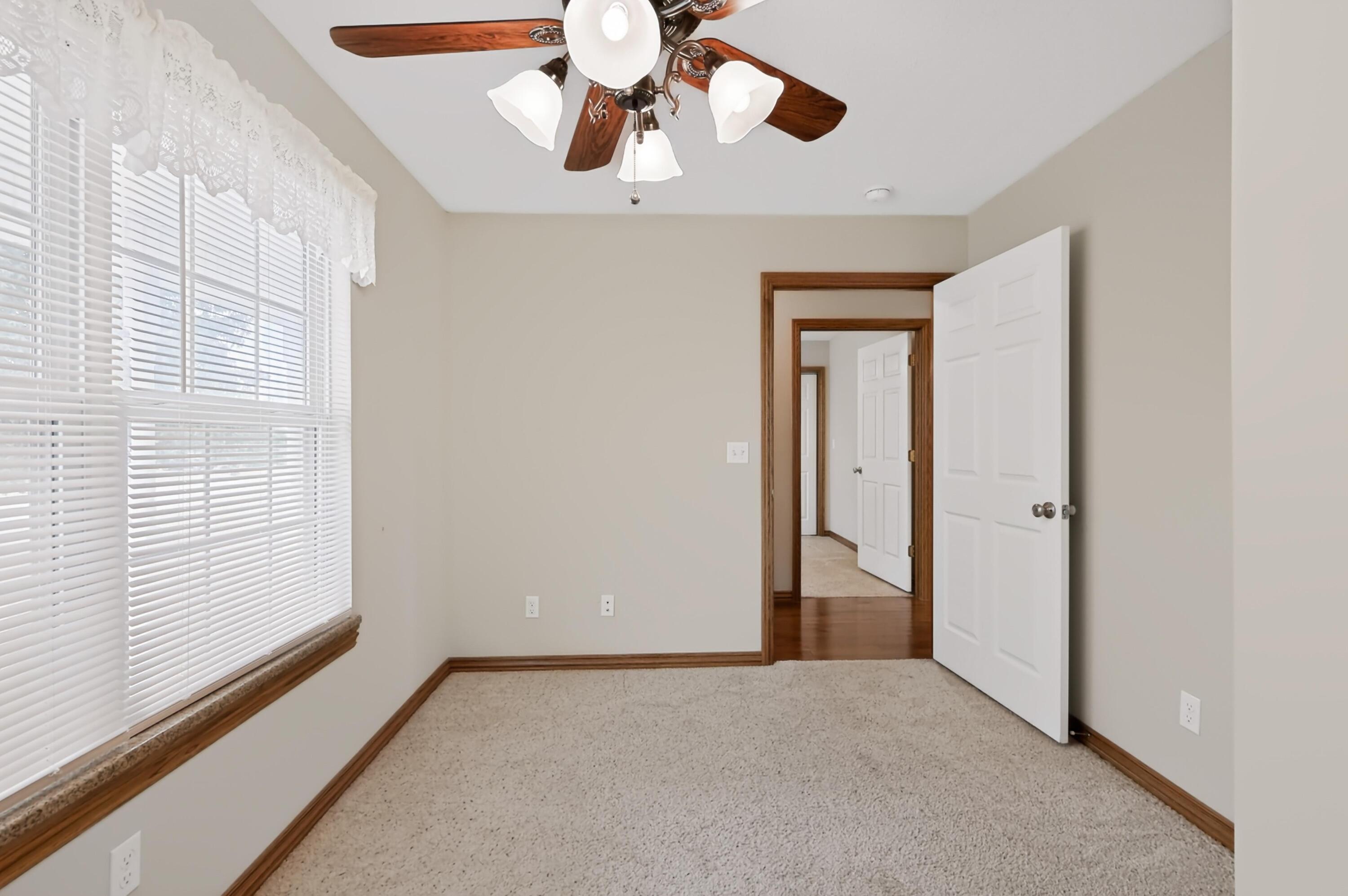 2515 Indiana Avenue Property Photo 33