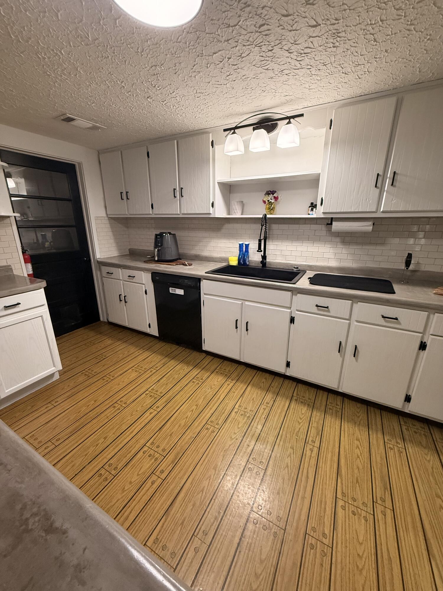 5787 Highway 63 Property Photo 14