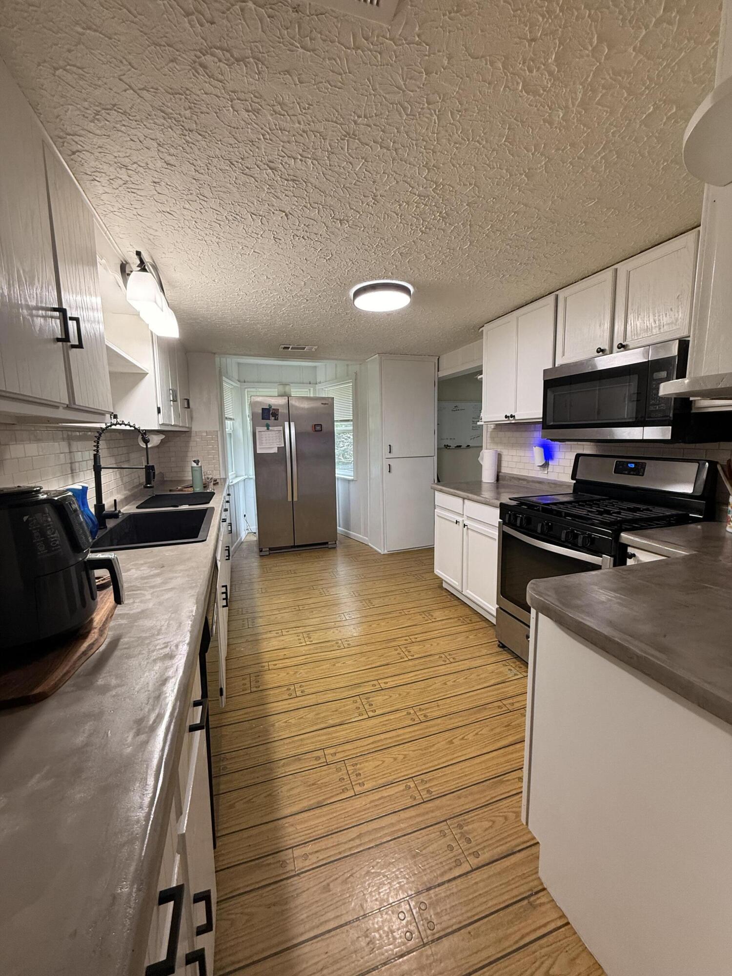 5787 Highway 63 Property Photo 16