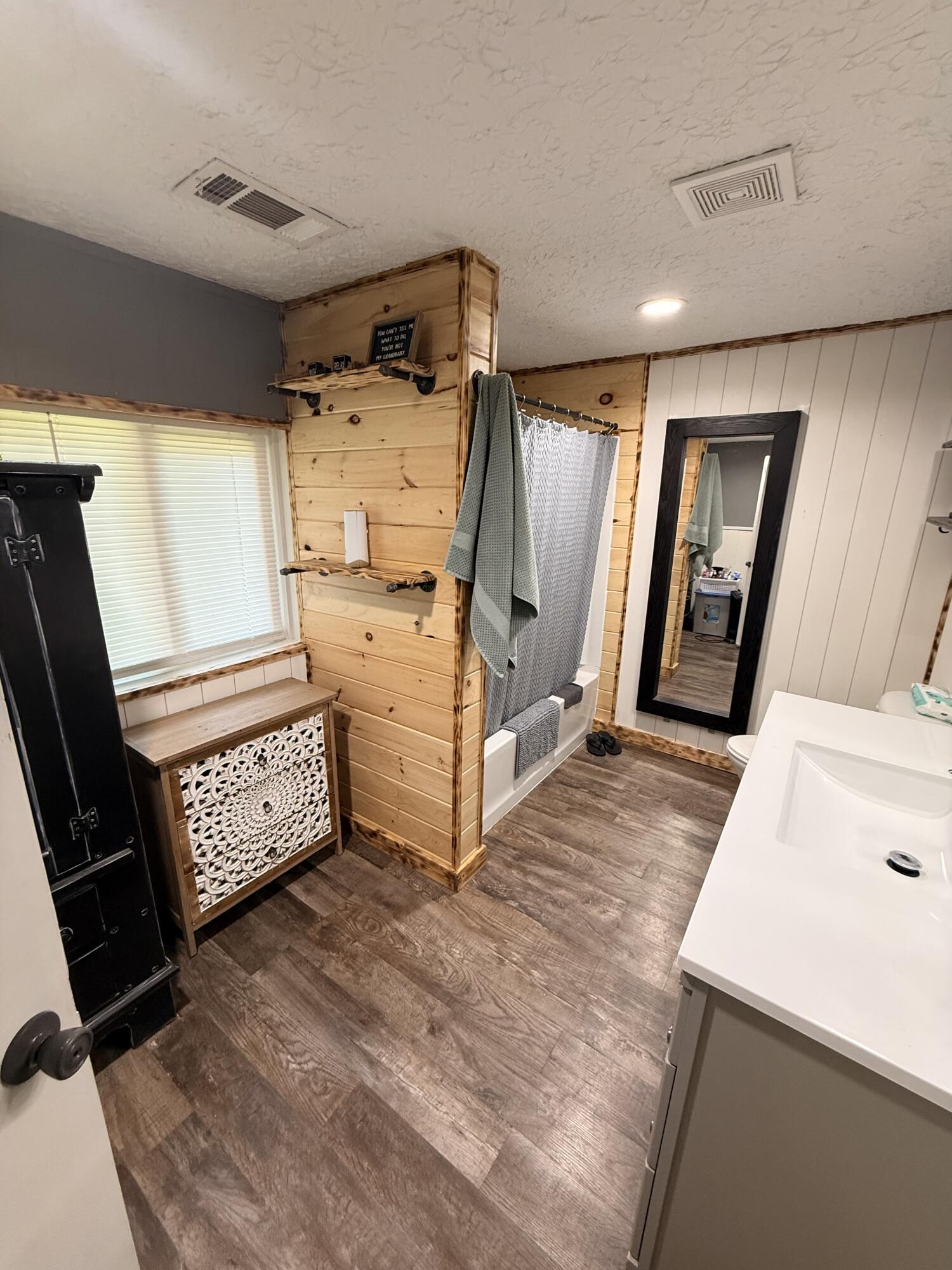 5787 Highway 63 Property Photo 25
