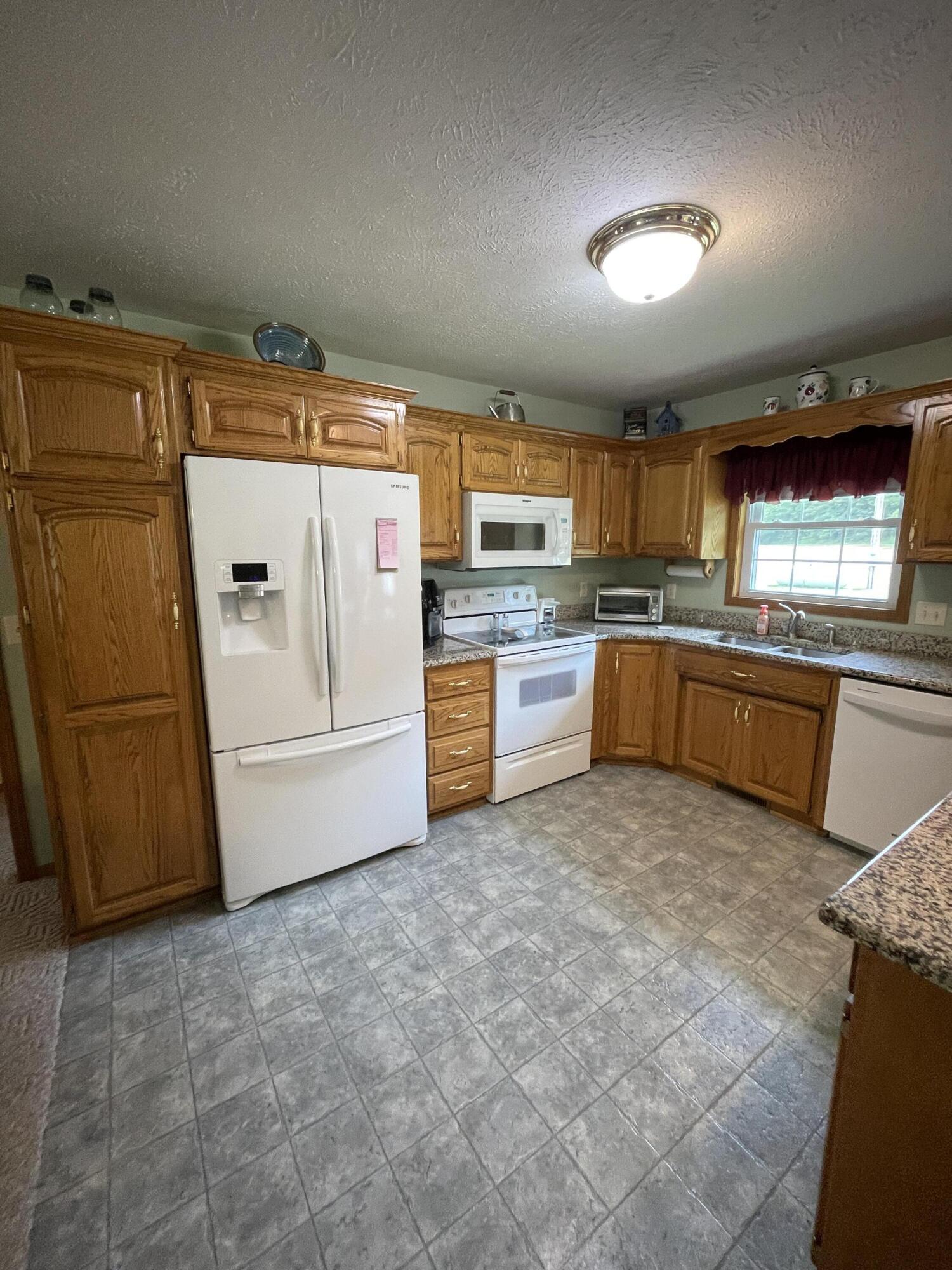 5910 South St Highway 5 Property Photo 26