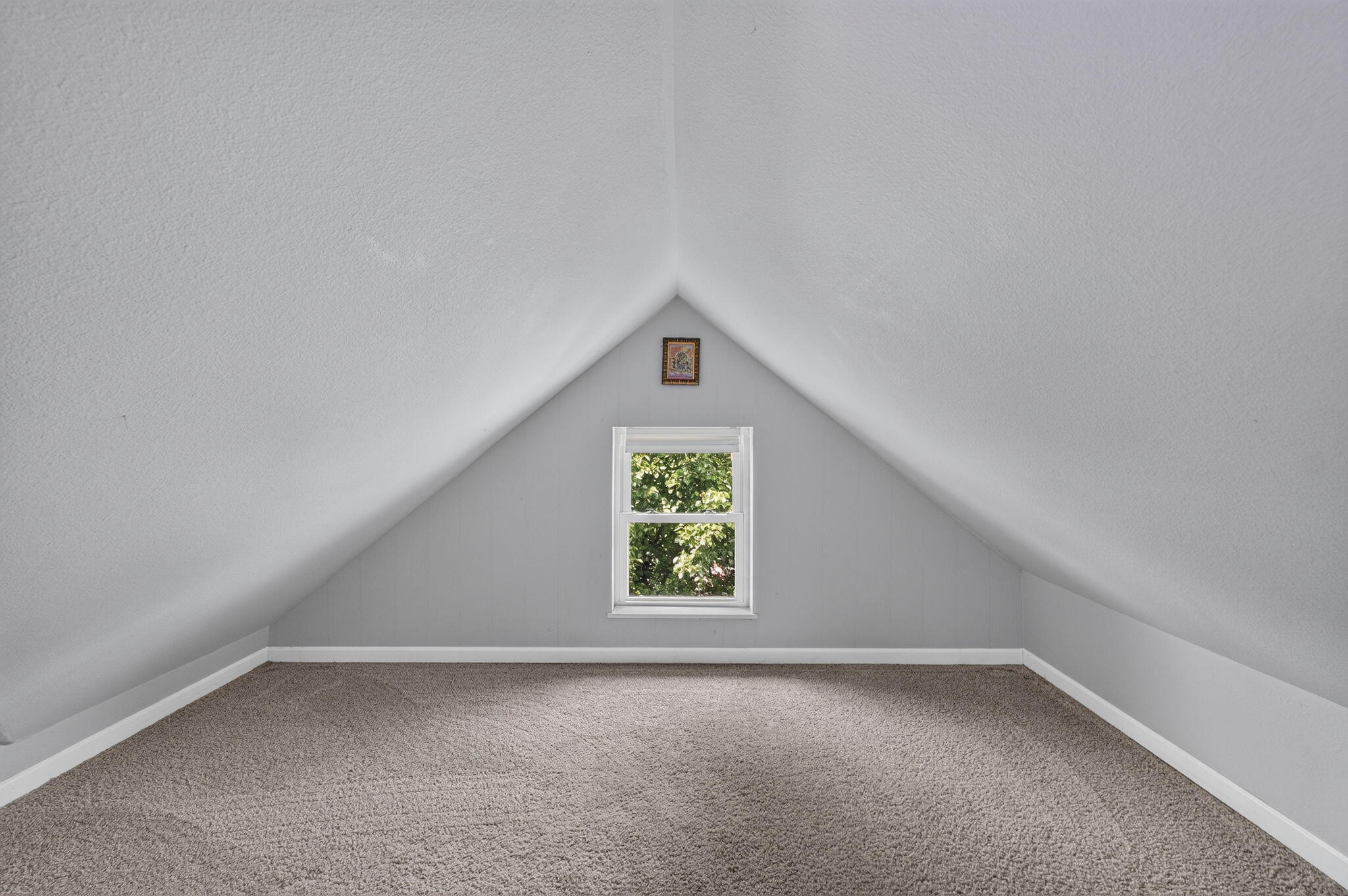 1040 West State Street Property Photo 23