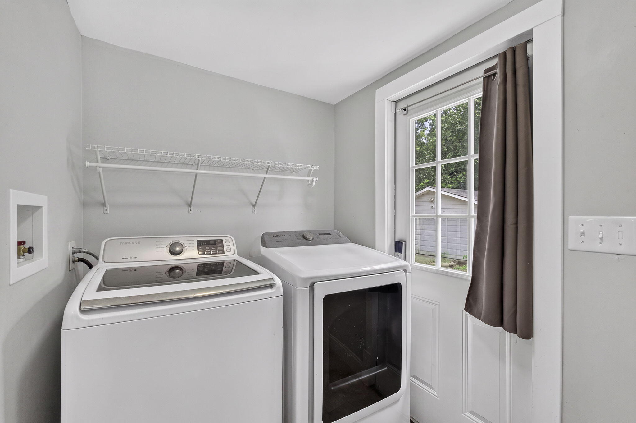 1040 West State Street Property Photo 25