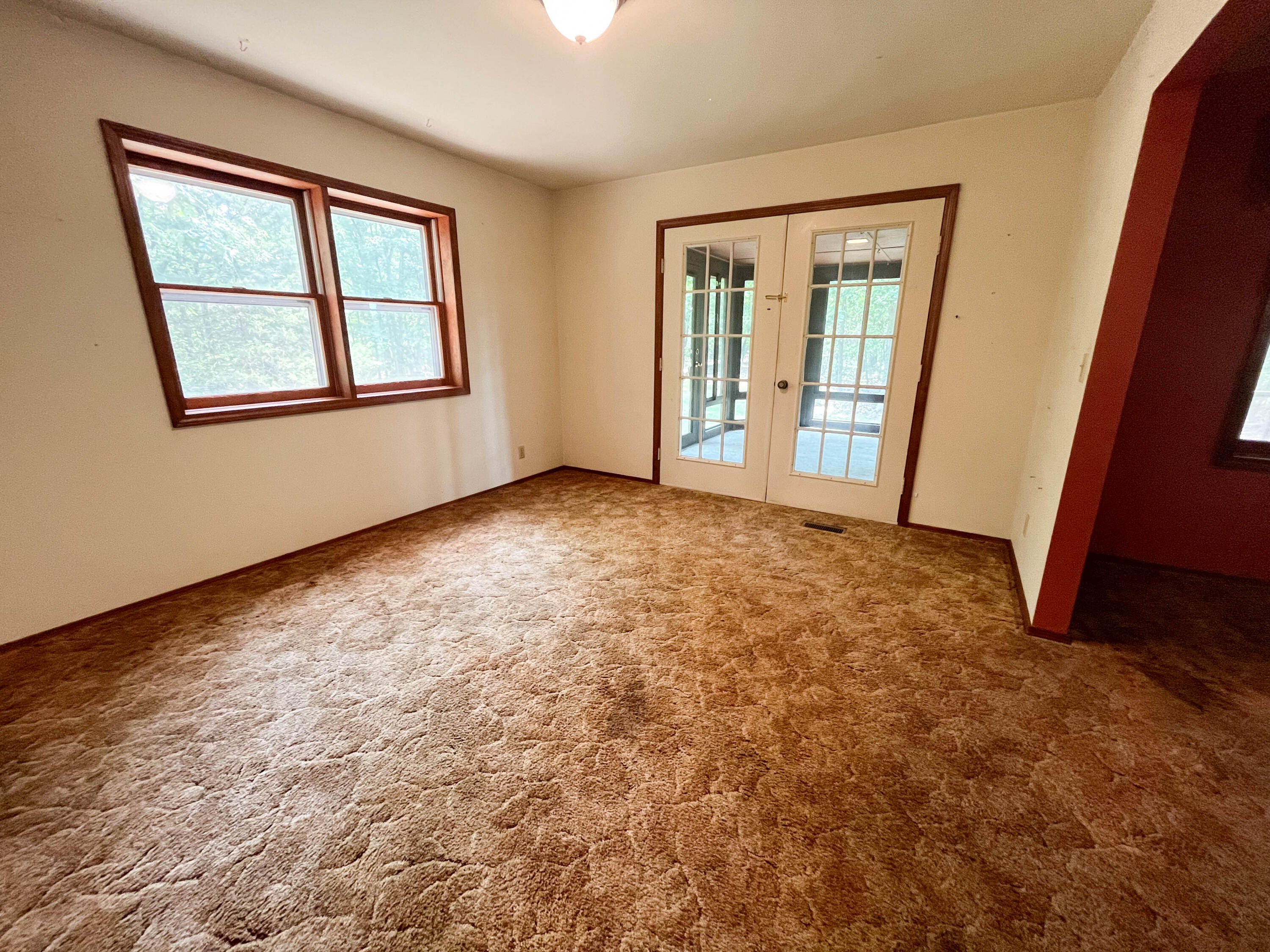 7704 County Road 2770 Property Photo 10