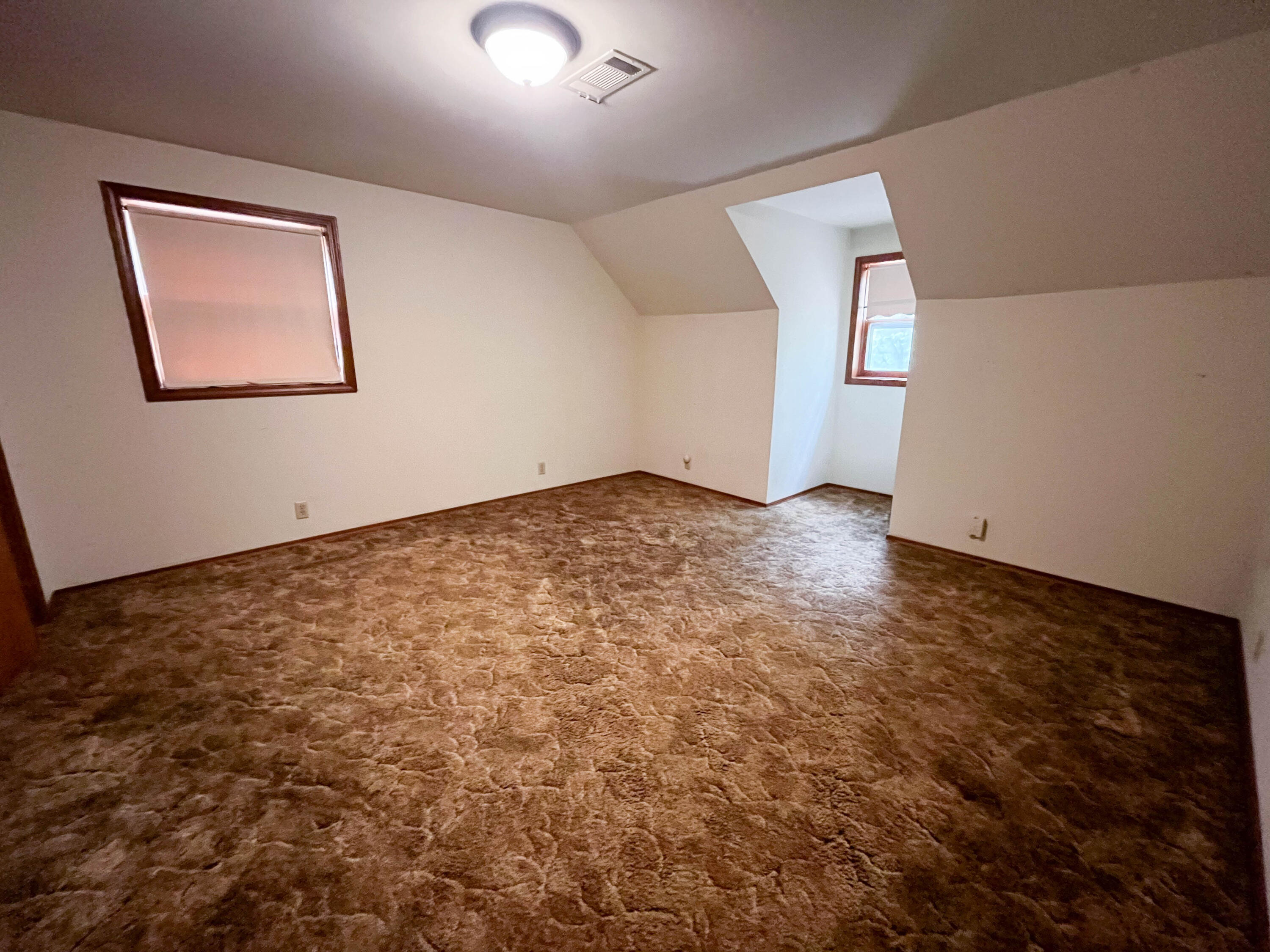 7704 County Road 2770 Property Photo 39
