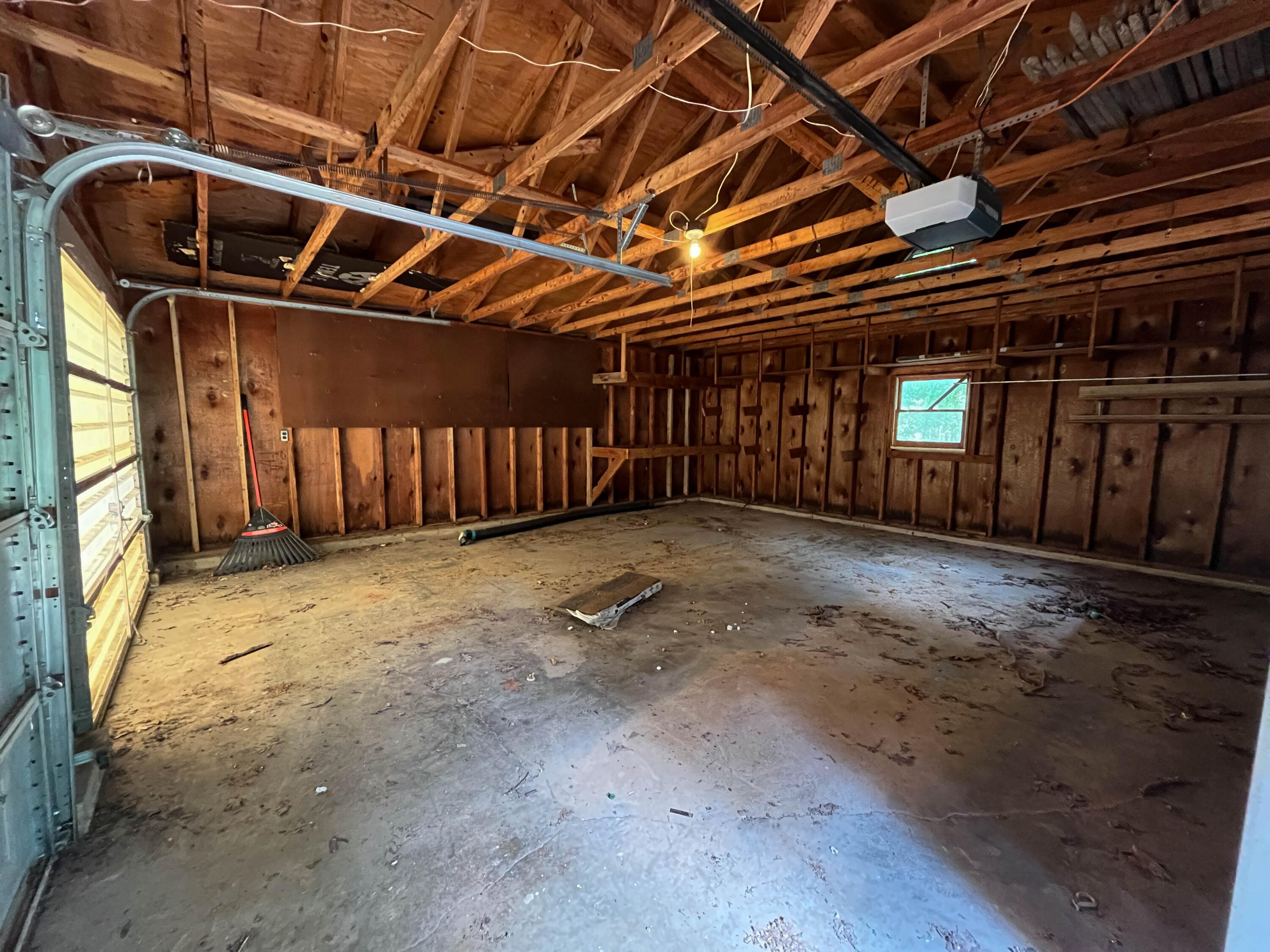 7704 County Road 2770 Property Photo 70