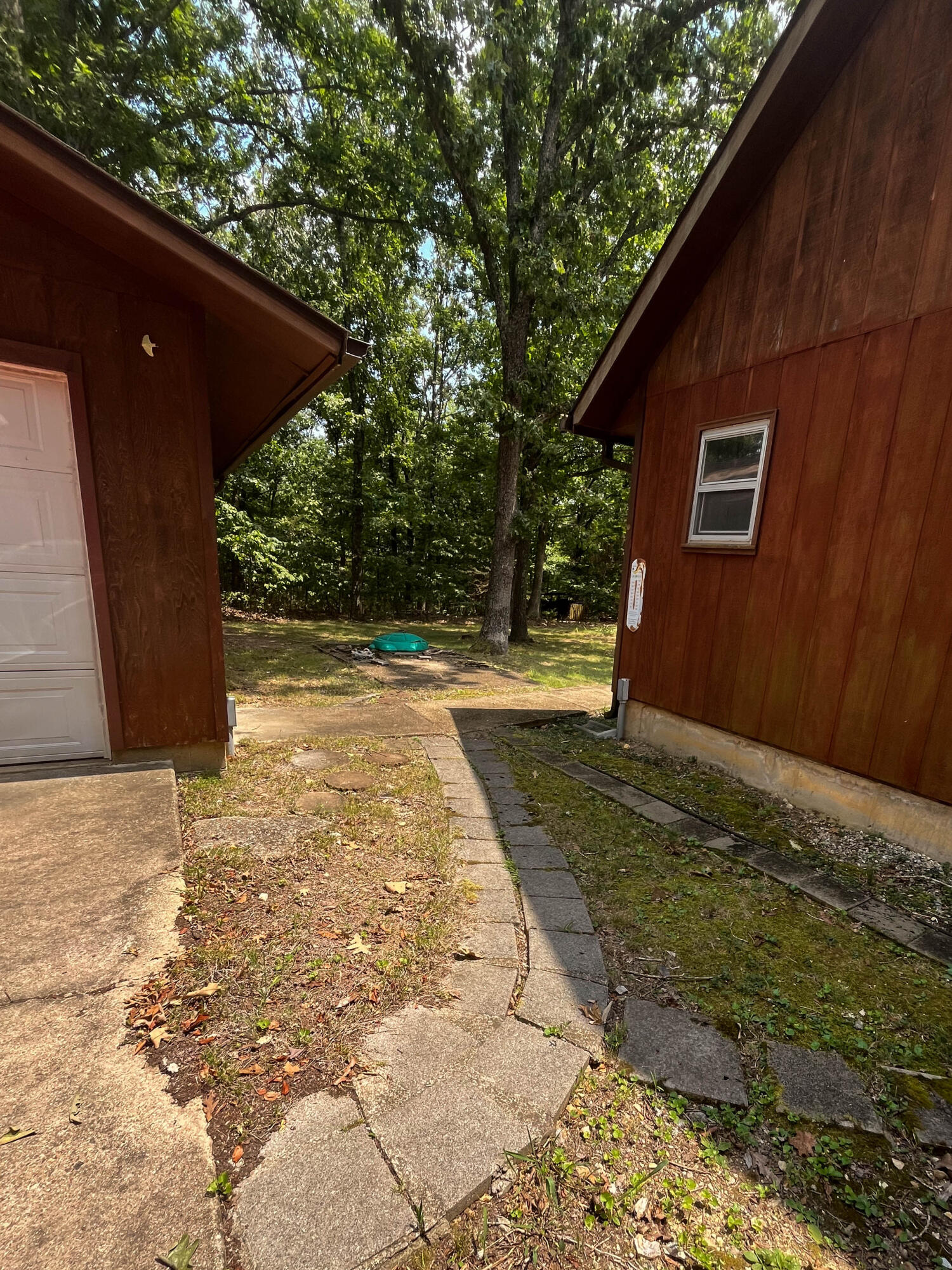 7704 County Road 2770 Property Photo 85