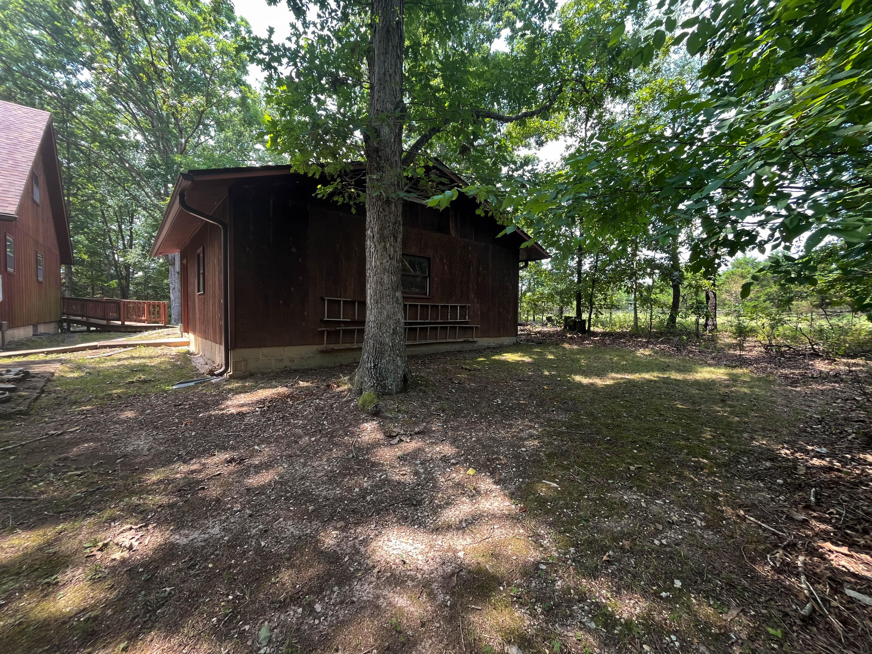 7704 County Road 2770 Property Photo 86