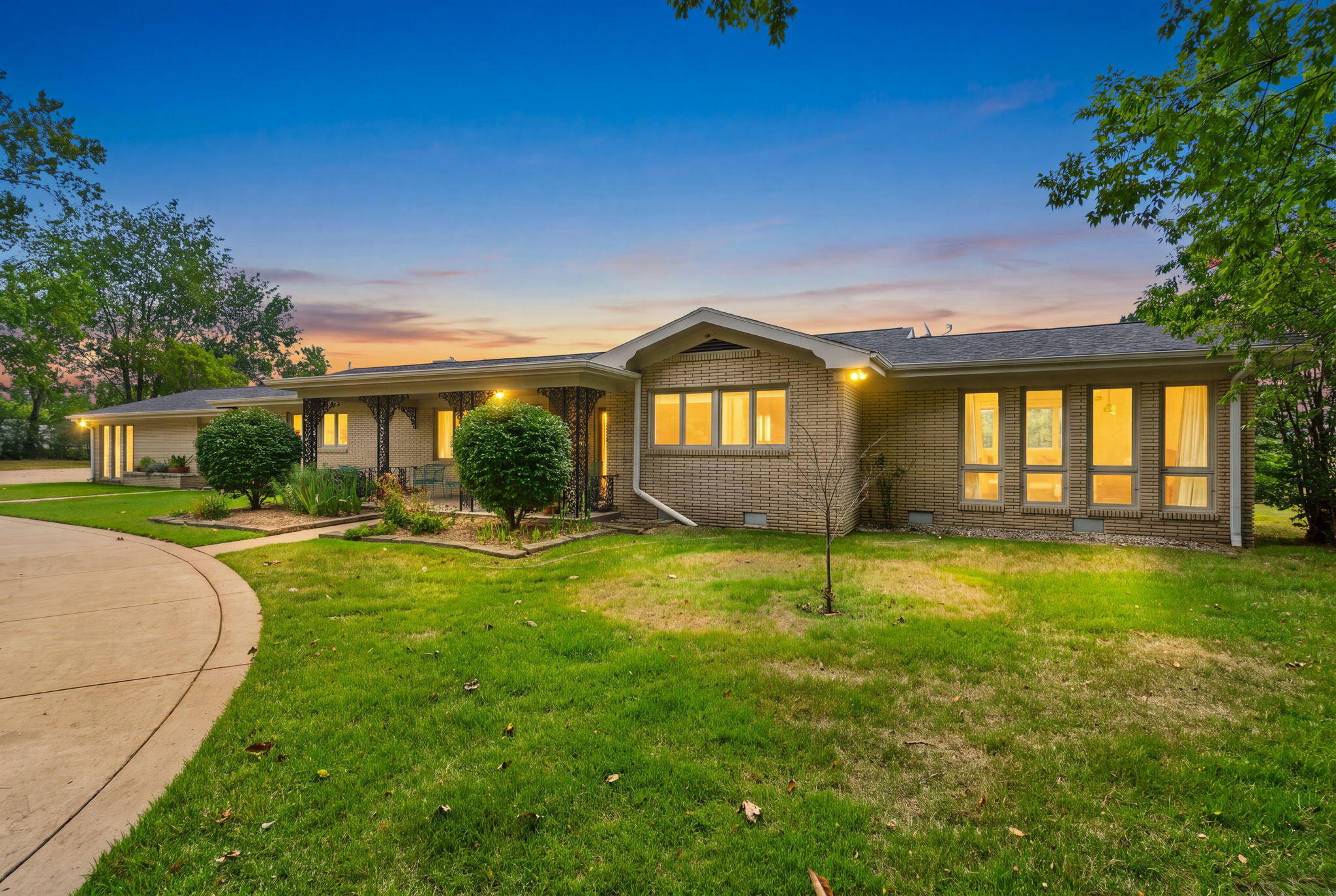 520 Parnell Drive Property Photo 3