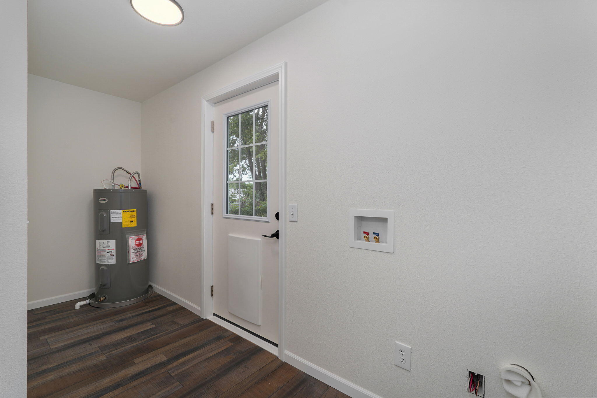 220 East Olive Street Property Photo 11