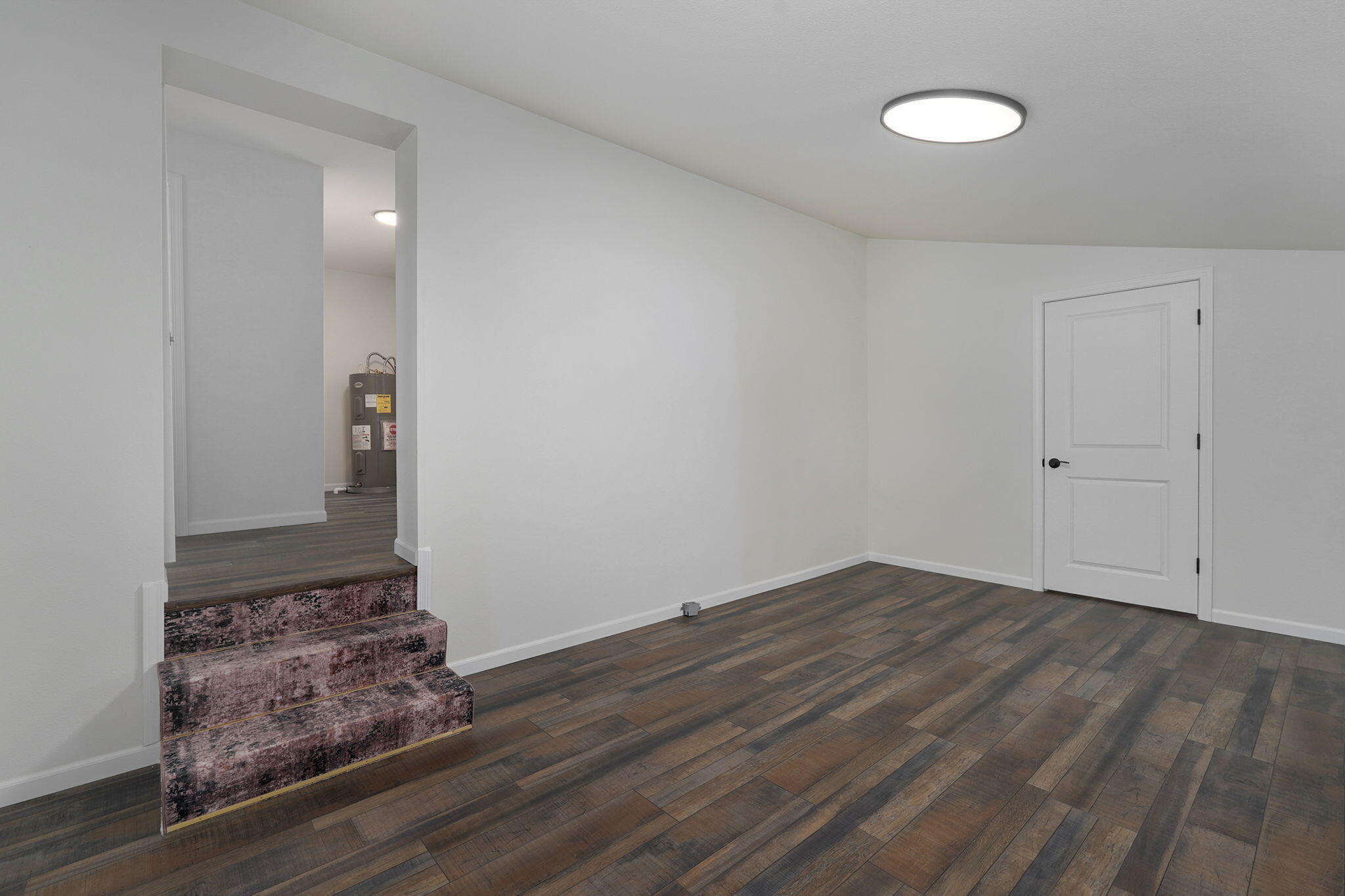 220 East Olive Street Property Photo 12