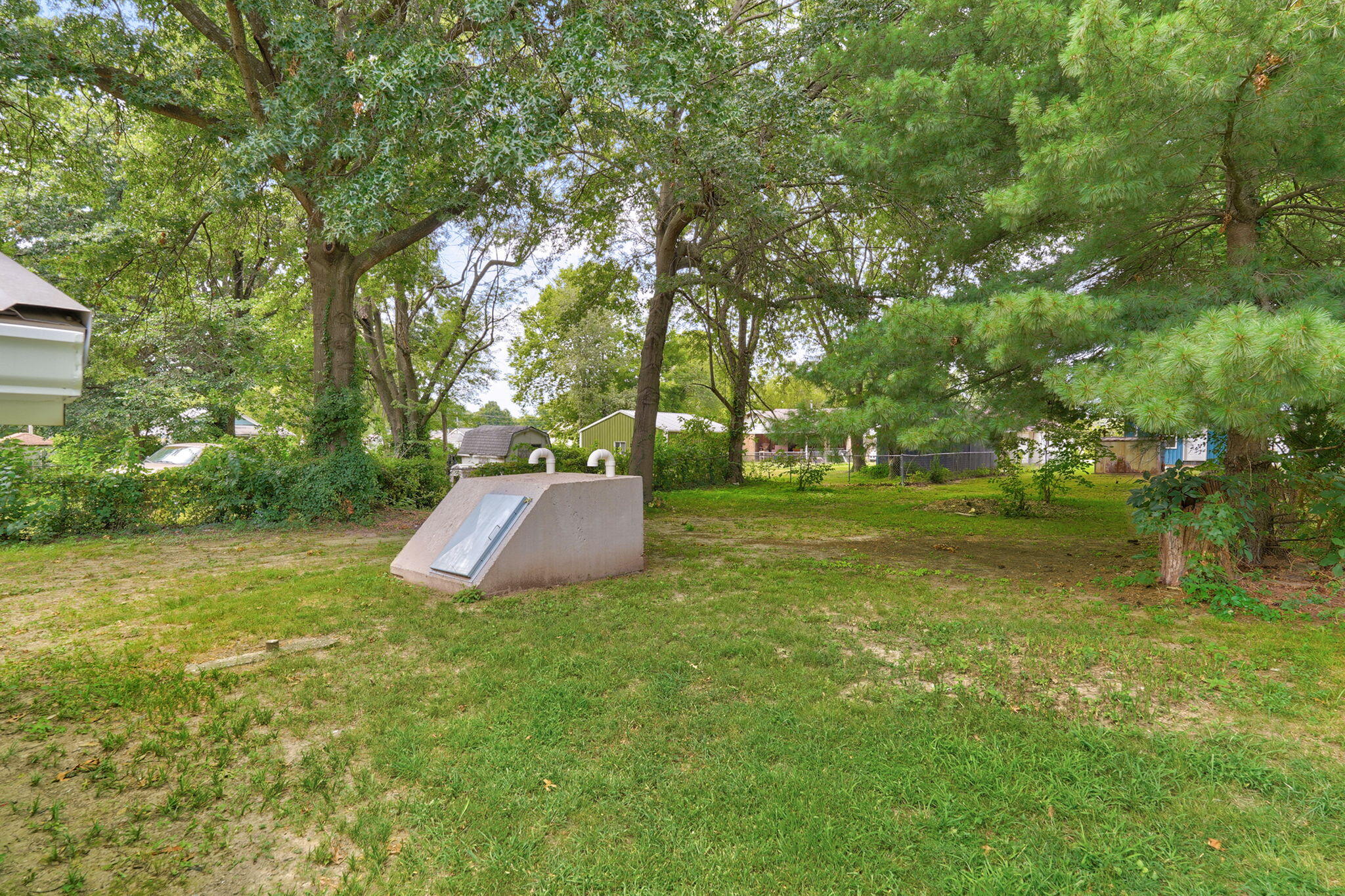 220 East Olive Street Property Photo 18