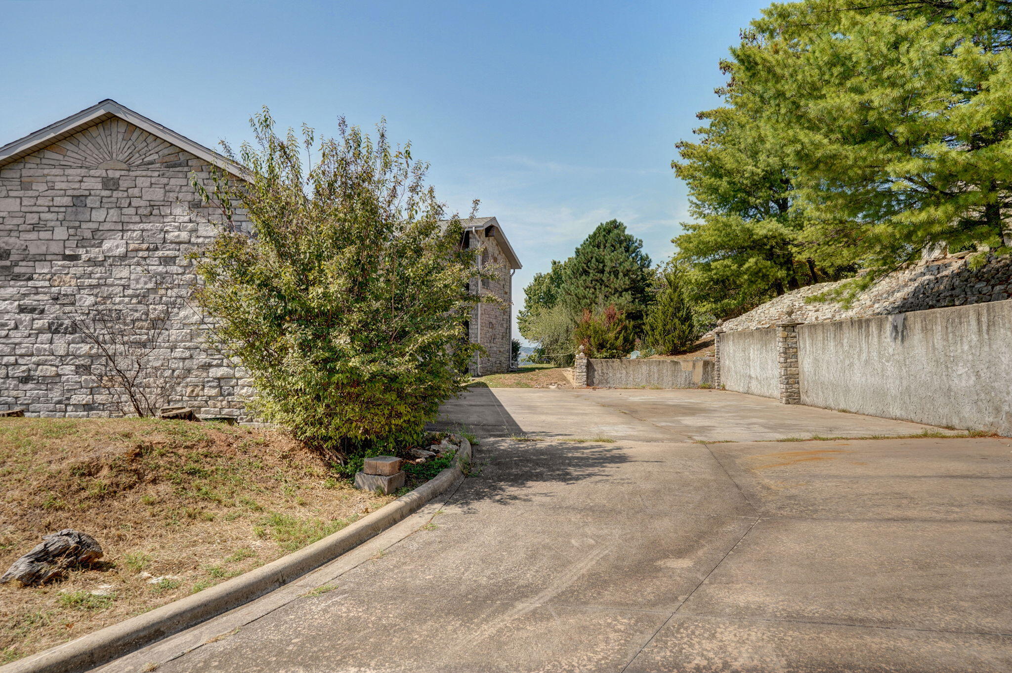14 Dalton Circle Property Photo 10
