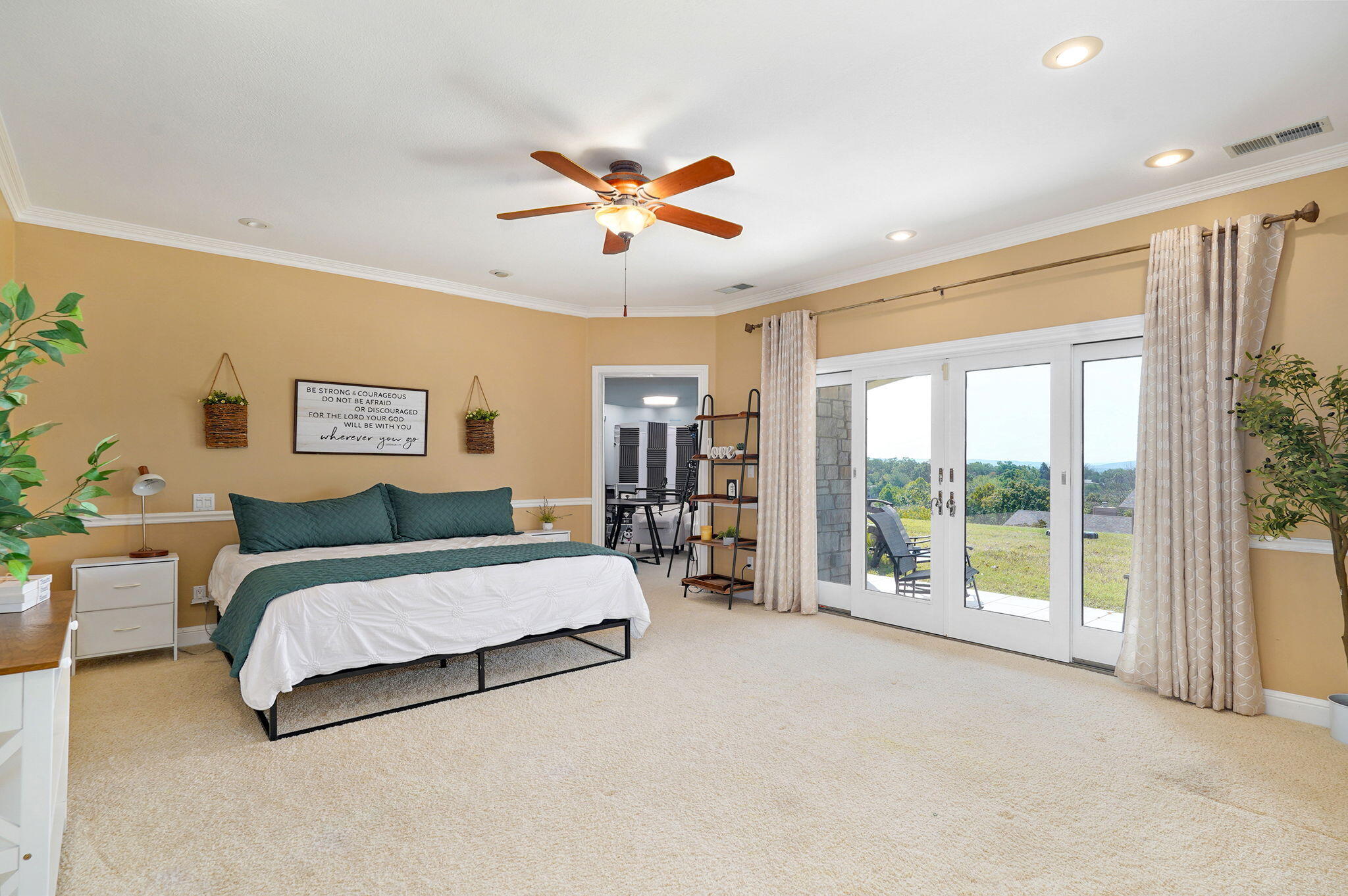 14 Dalton Circle Property Photo 61