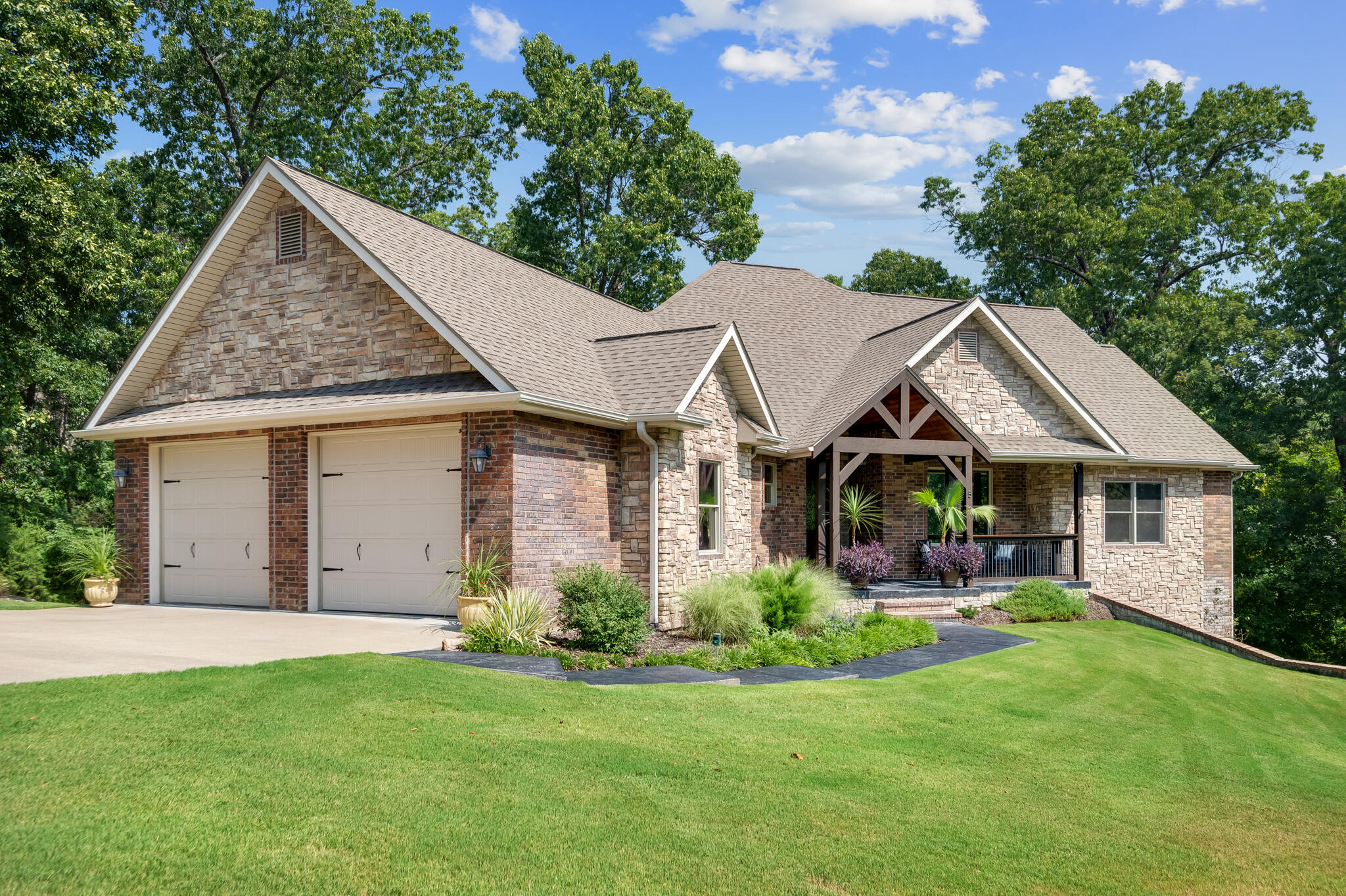 5 Briar Place Property Photo 1