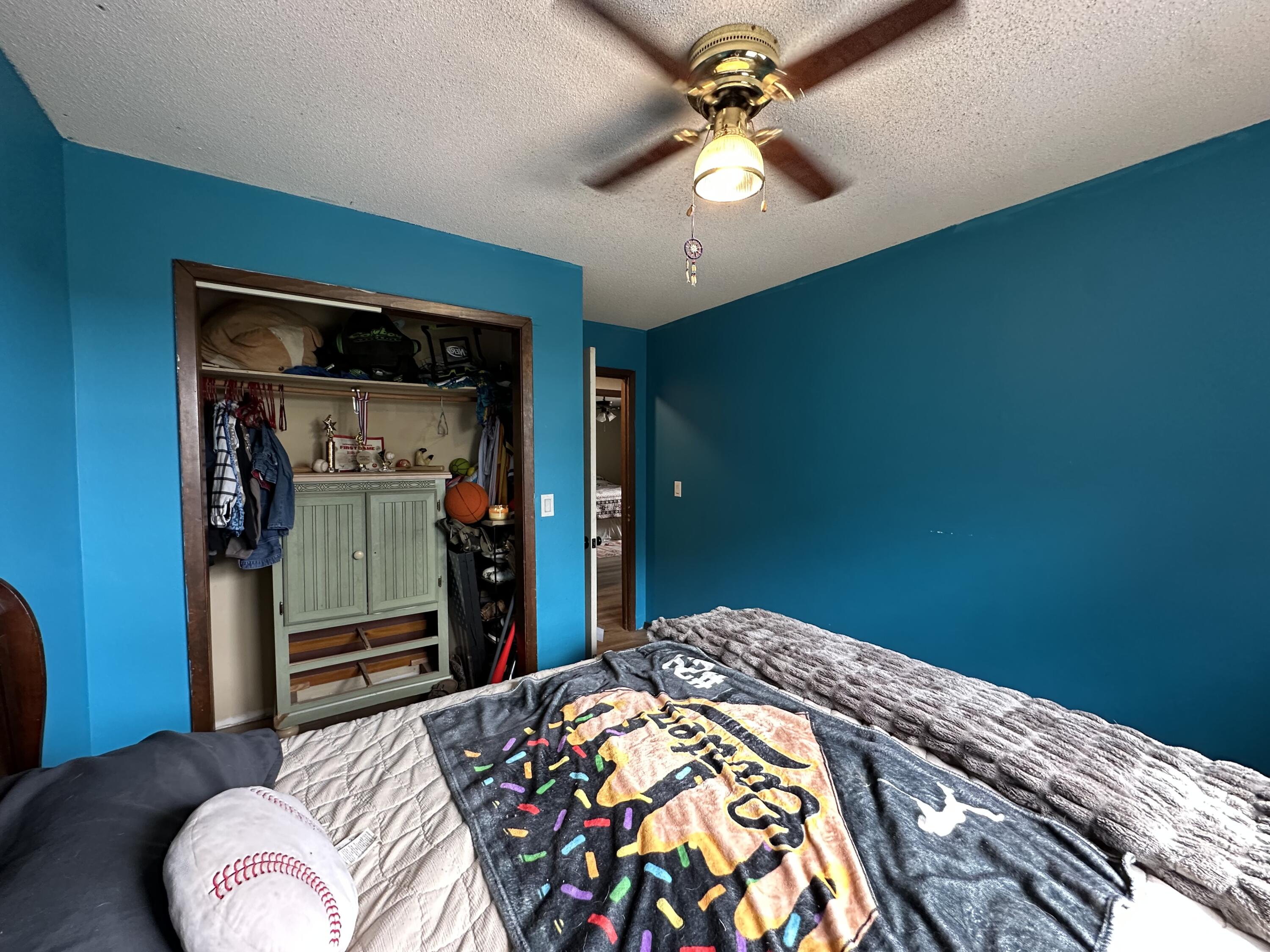 12233 Apple Road Property Photo 8