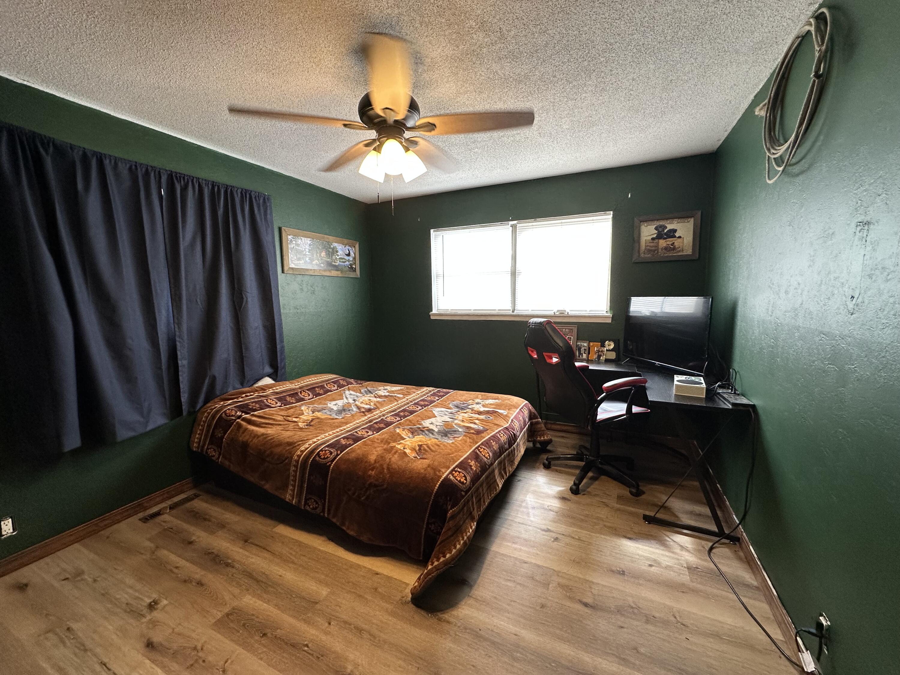 12233 Apple Road Property Photo 14