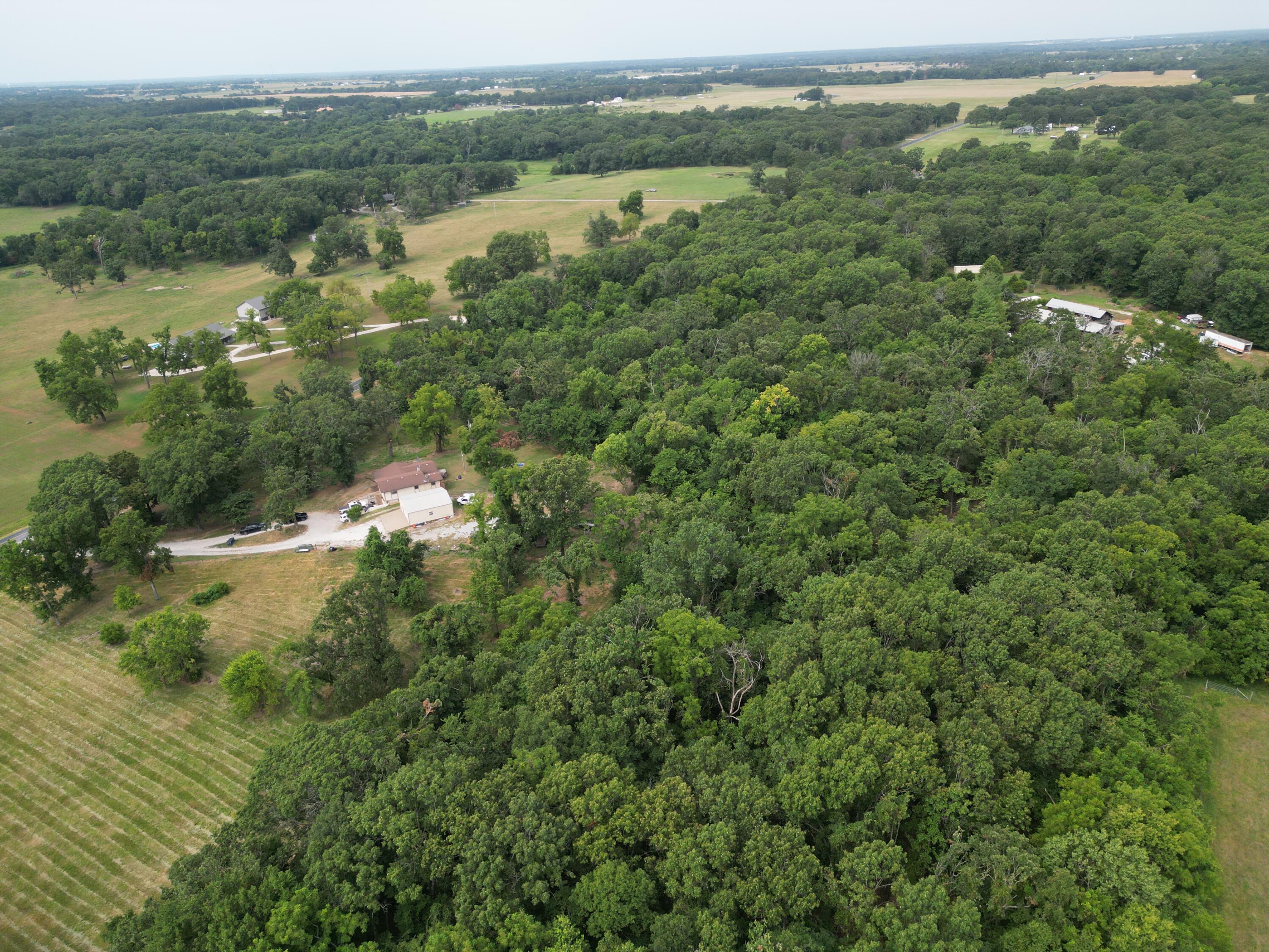 12233 Apple Road Property Photo 22