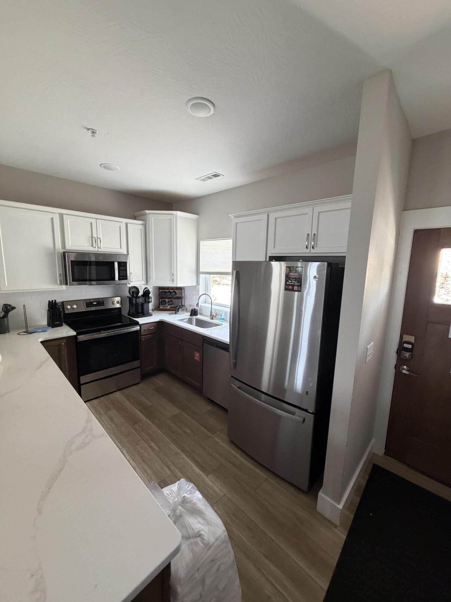 135 Chateau Mountain Lane Property Photo 4