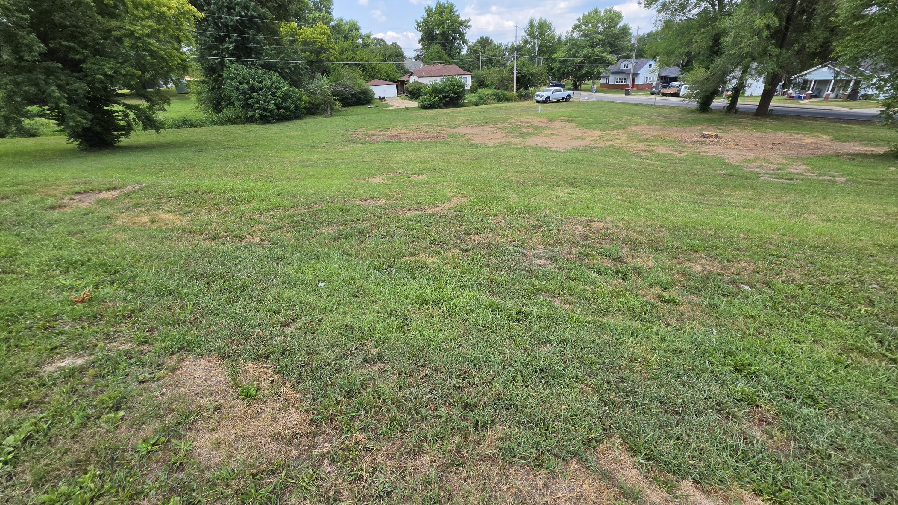 000 North Main Street Property Photo 4