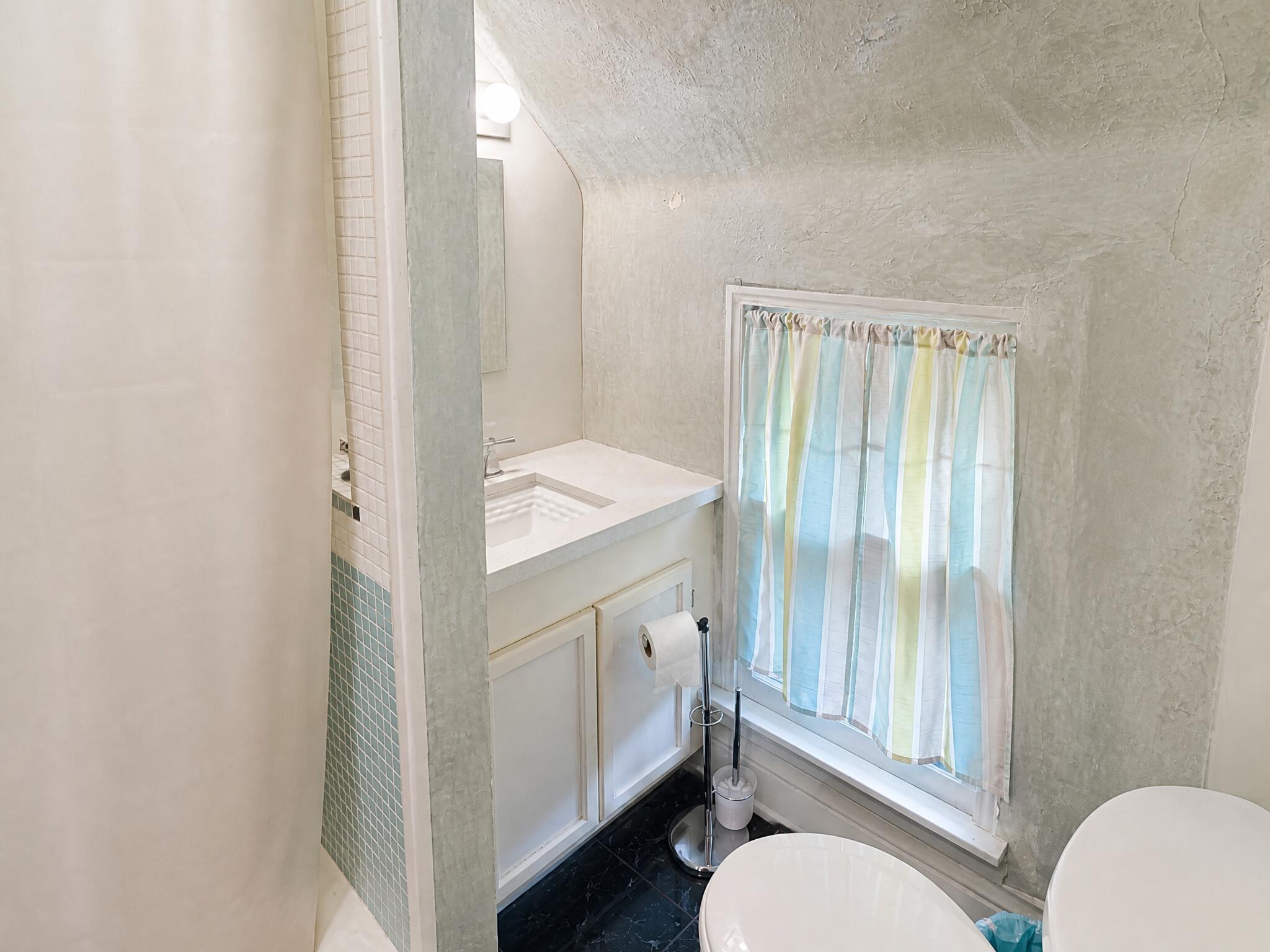 1123 South Maple Street Property Photo 14