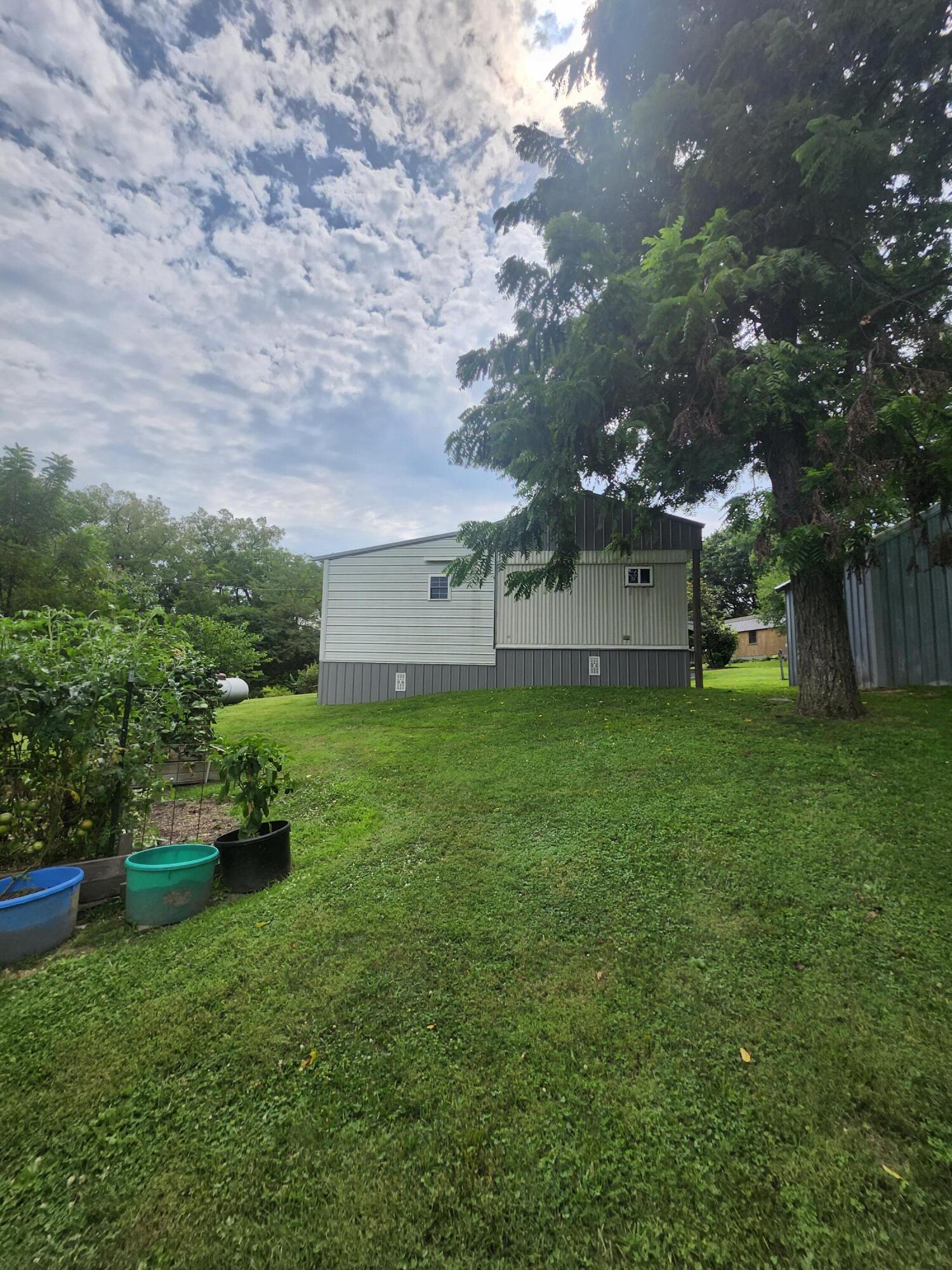 2275 Beltz Drive Property Photo 4