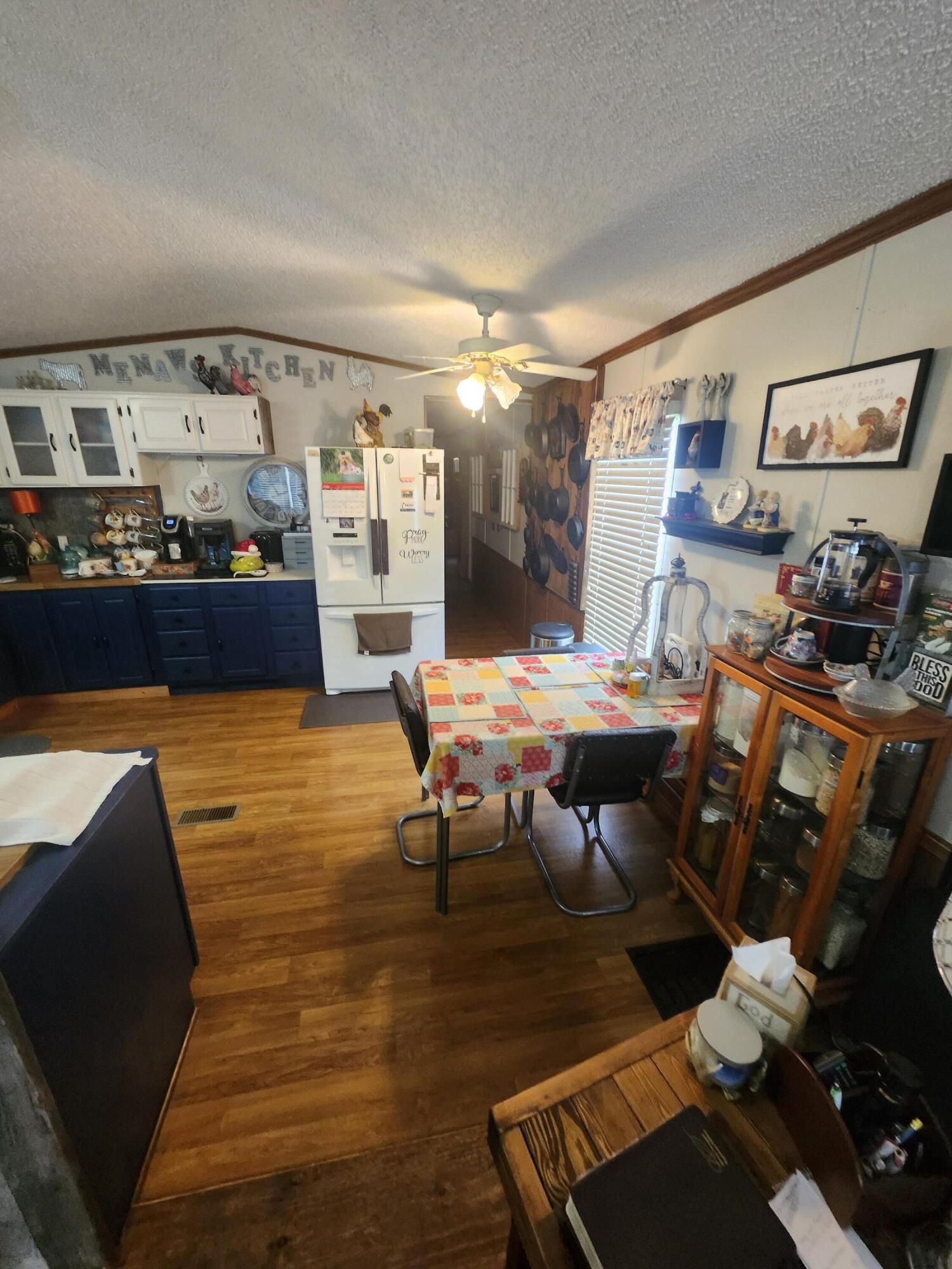 2275 Beltz Drive Property Photo 10