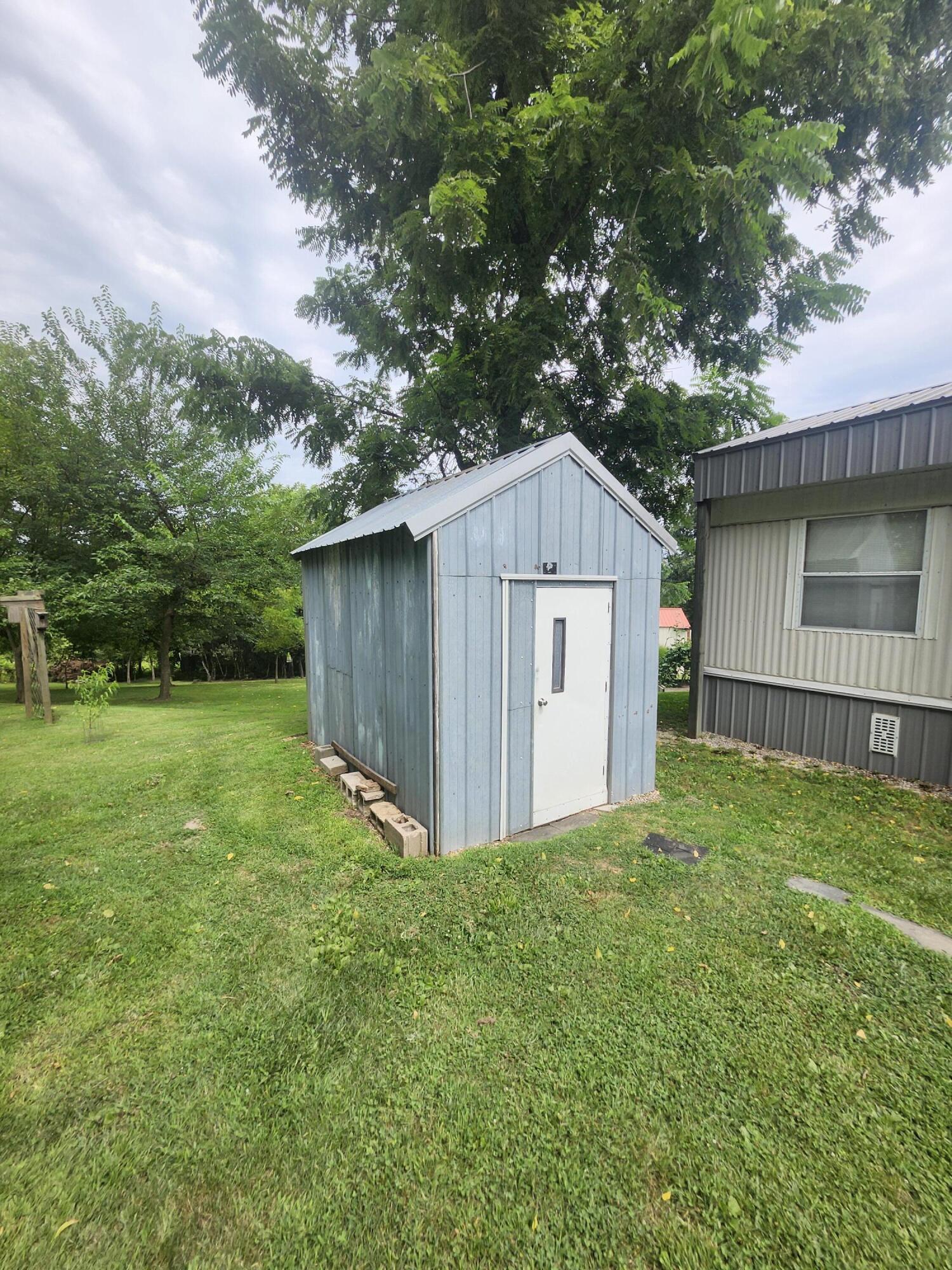2275 Beltz Drive Property Photo 14