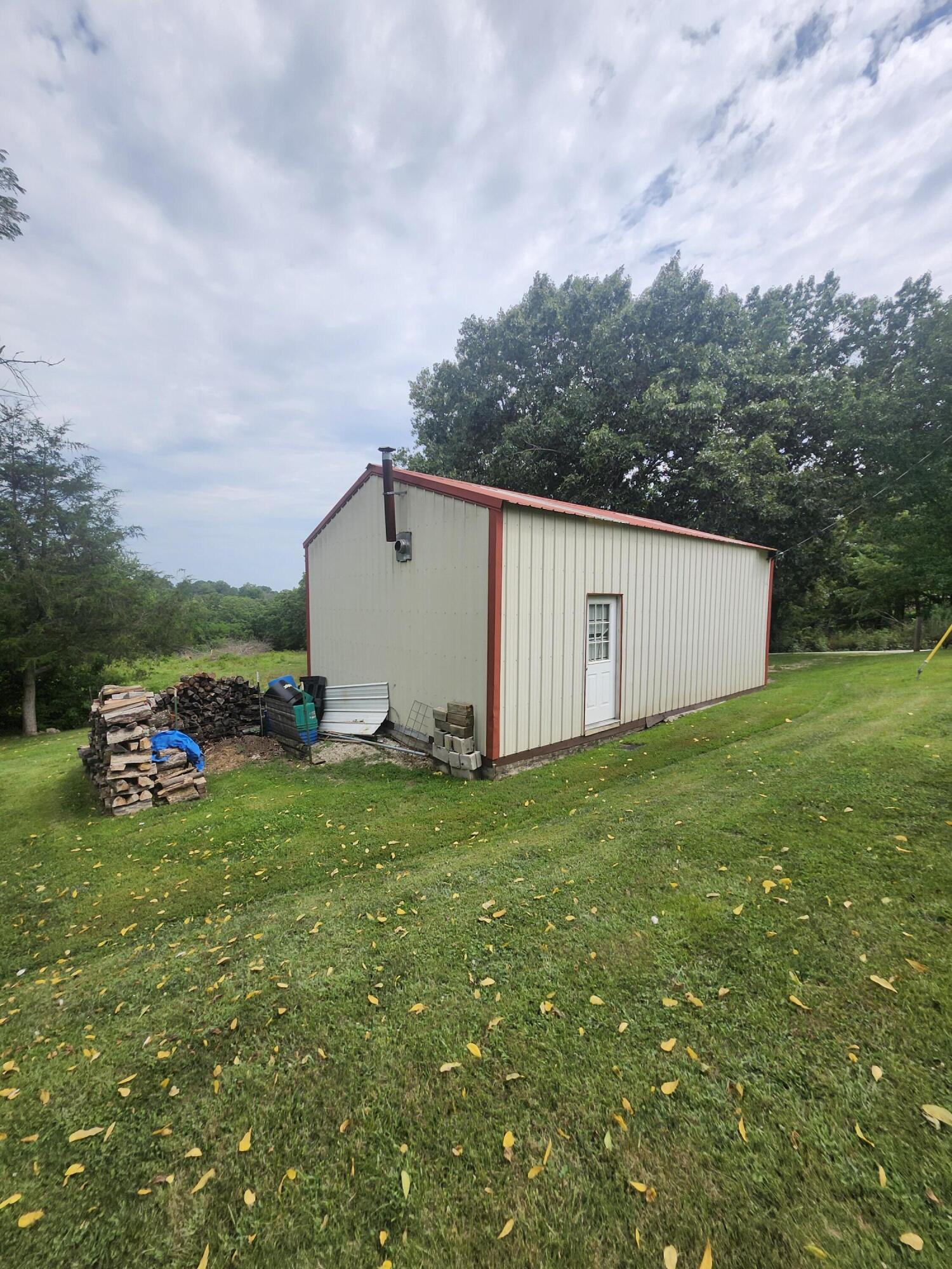 2275 Beltz Drive Property Photo 16