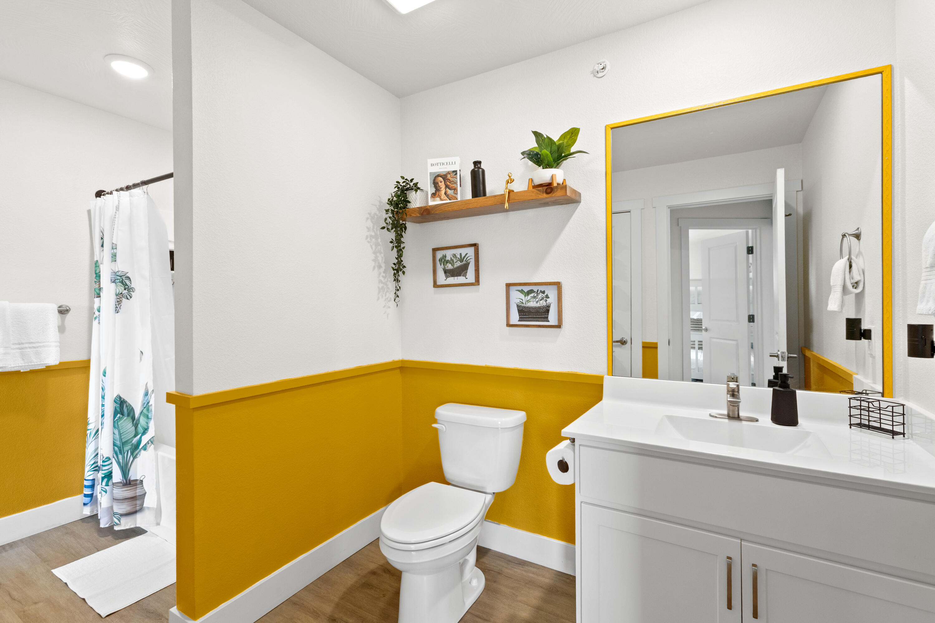 403 Veterans Boulevard 401 Property Photo 17
