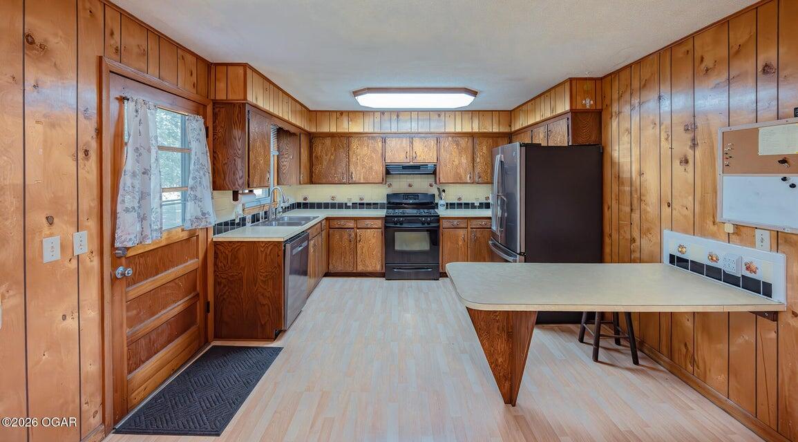1710 Linda Lane Property Photo 6
