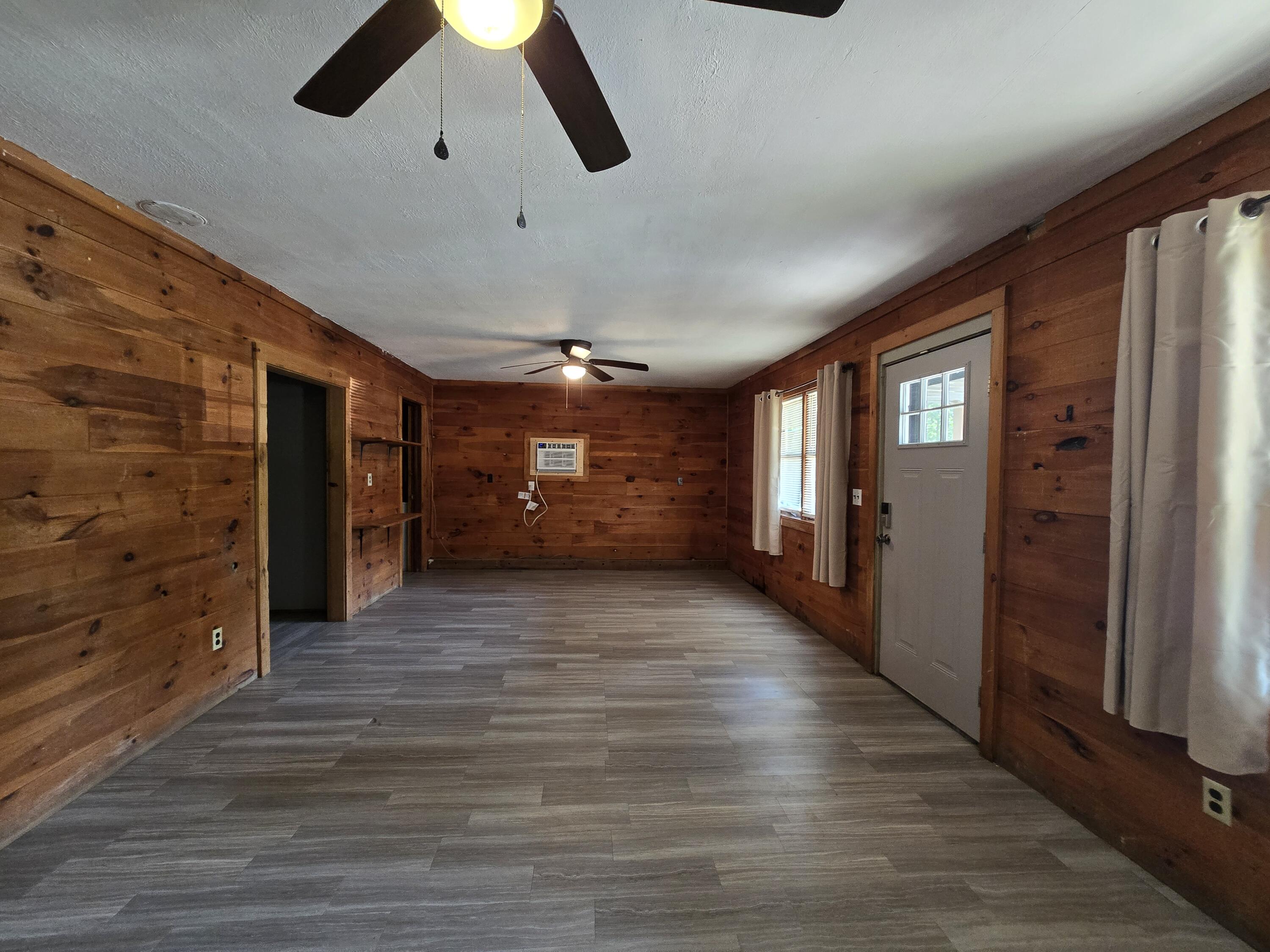 9008 Timber Drive Property Photo 6