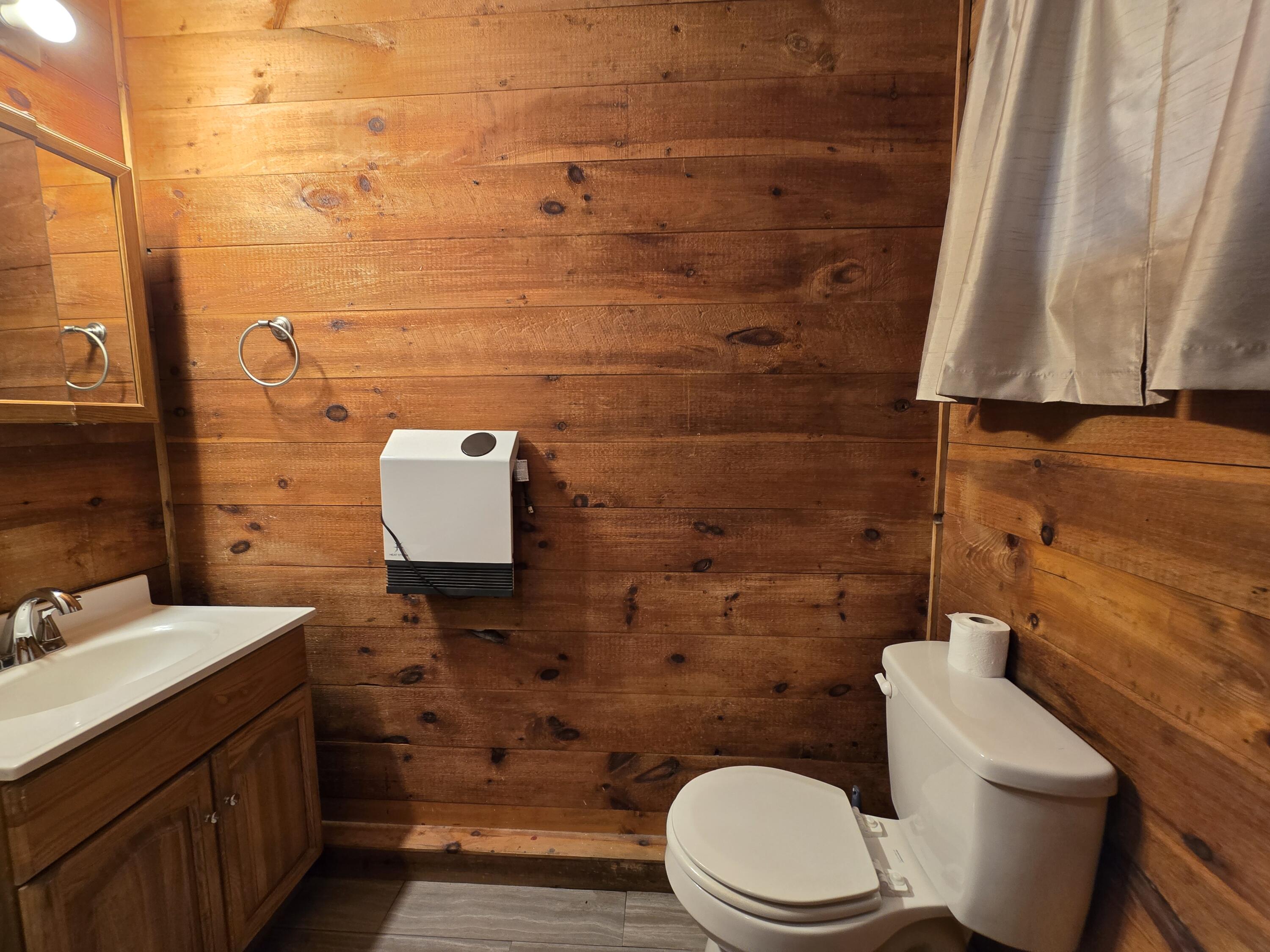 9008 Timber Drive Property Photo 14