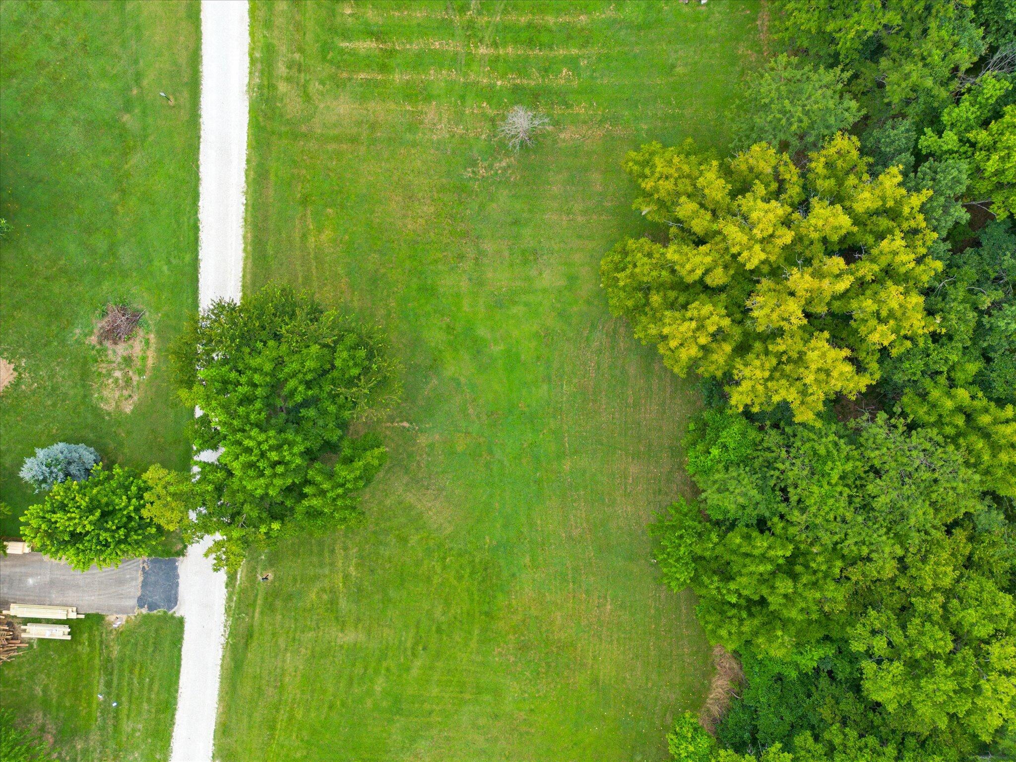 000 Rainbow Lane Property Photo 9