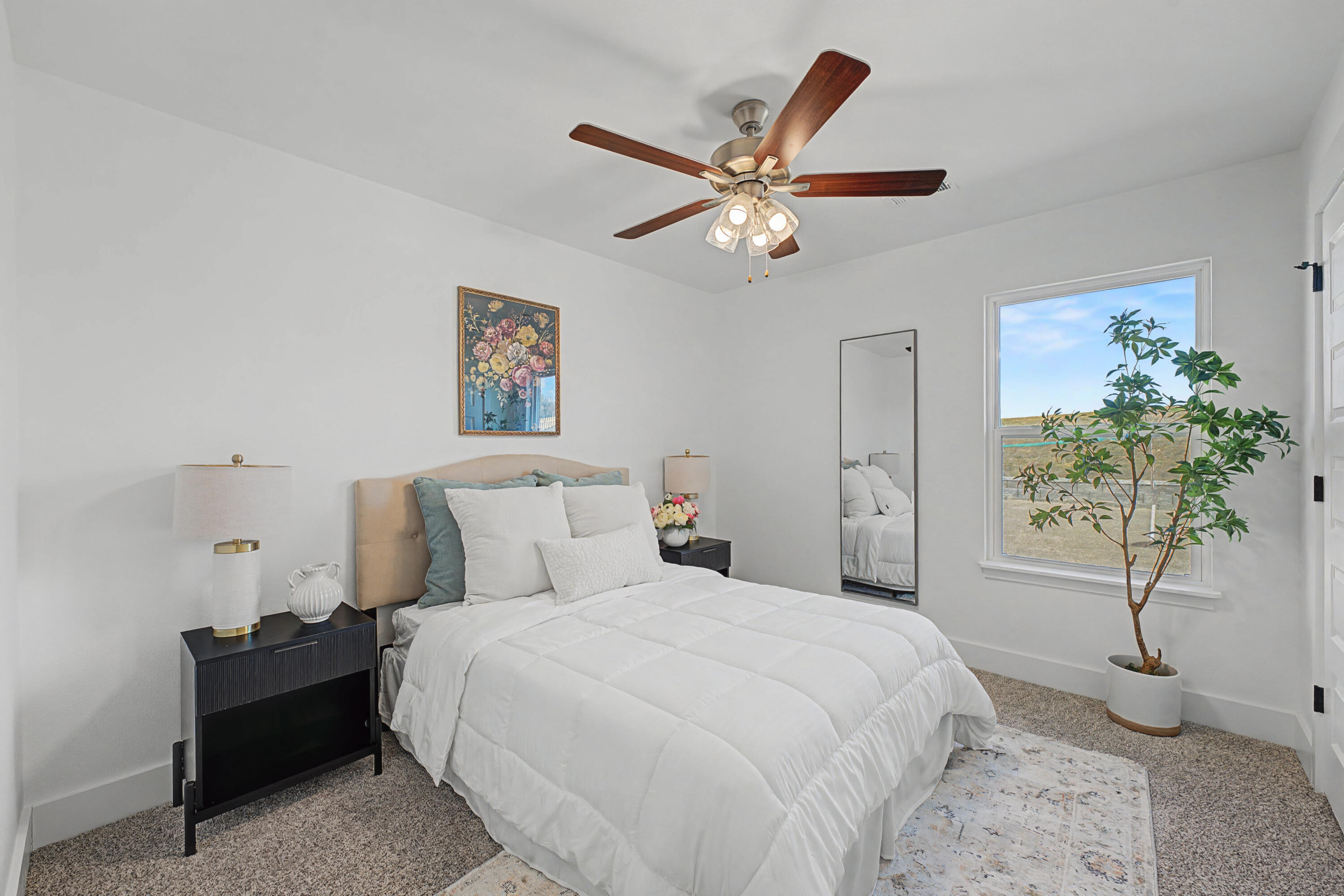 1005 West Pebblebrooke Drive Property Photo 19
