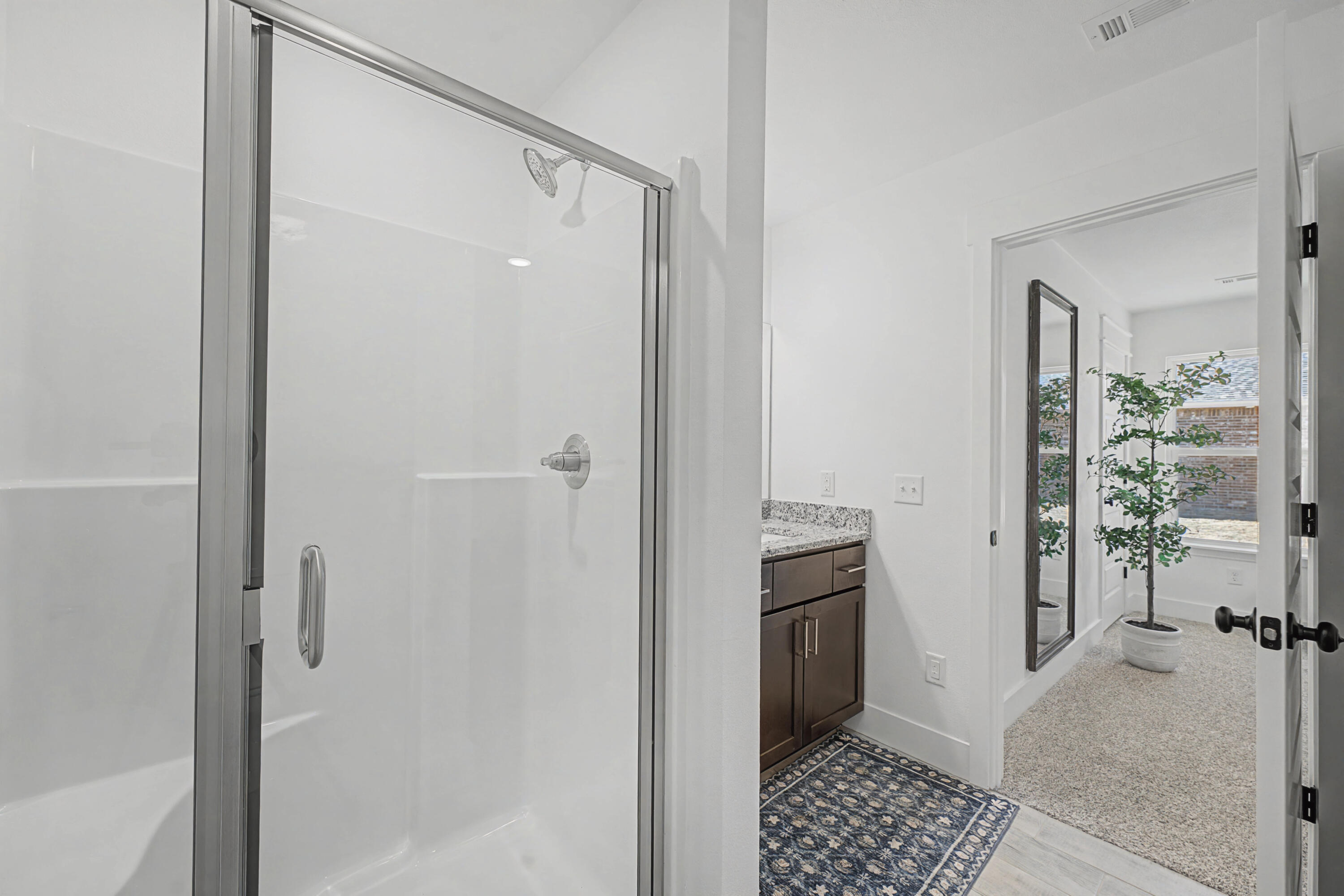1005 West Pebblebrooke Drive Property Photo 26