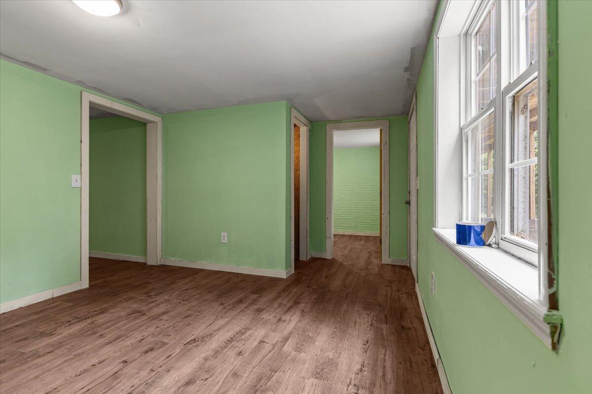 26480 Farm Road 1000 Property Photo 26