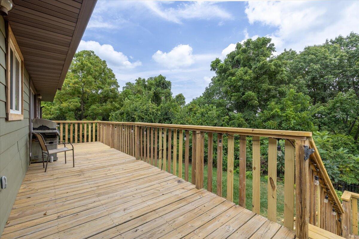 26480 Farm Road 1000 Property Photo 31