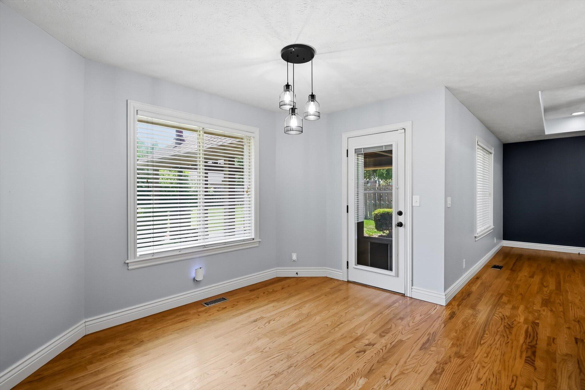1504 South Blockade Road Property Photo 8