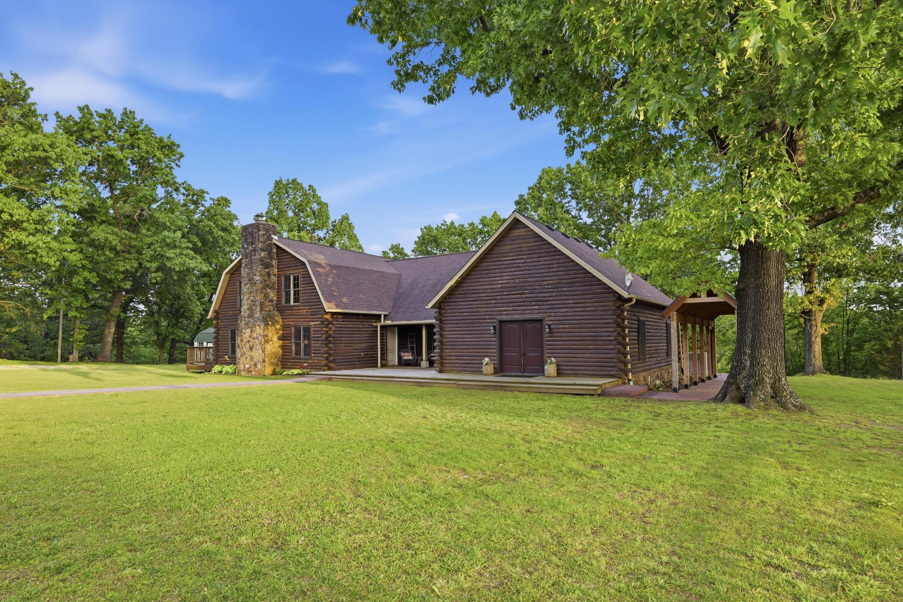 10613 And 10633 Poppy Drive Property Photo 2