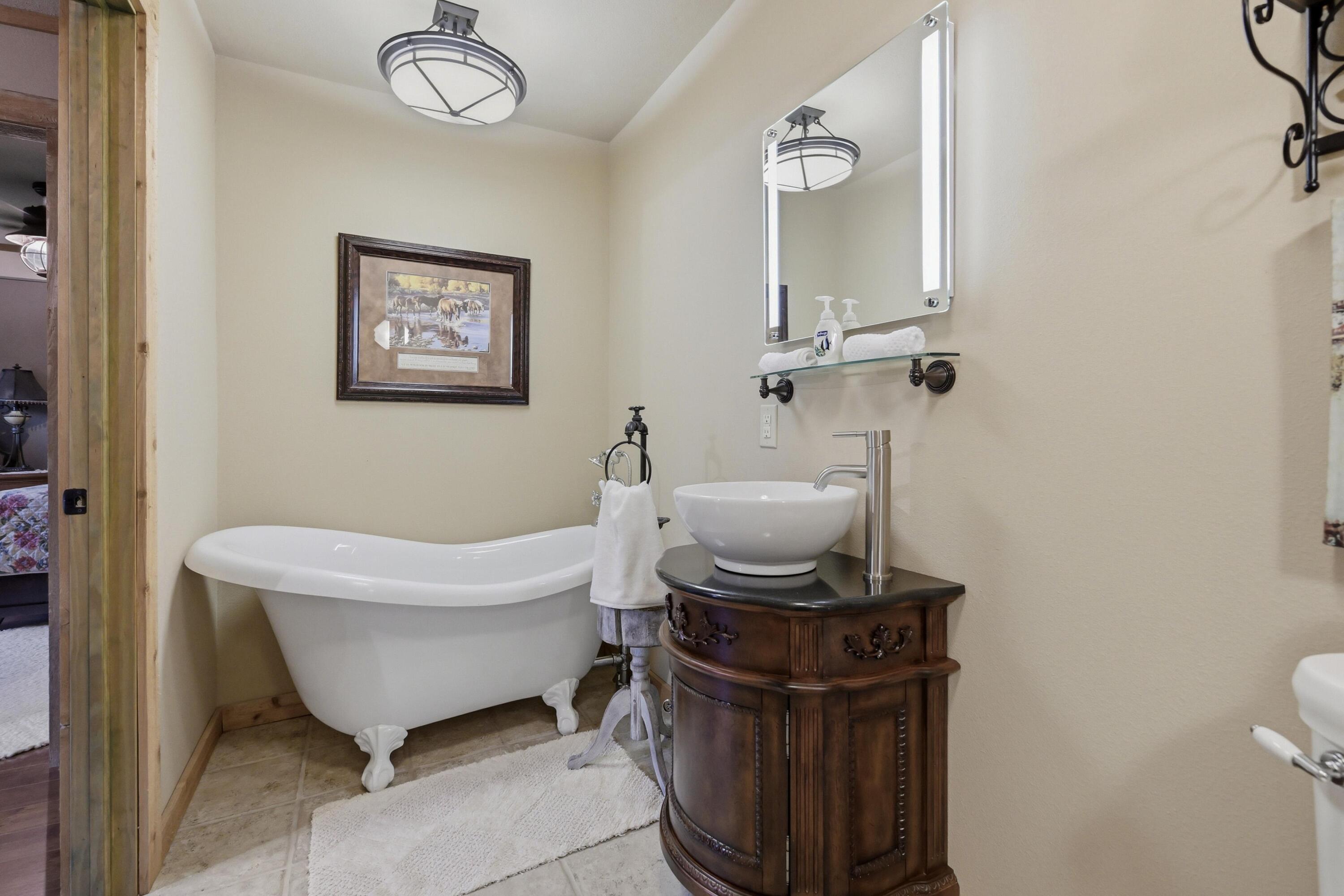 10613 And 10633 Poppy Drive Property Photo 29